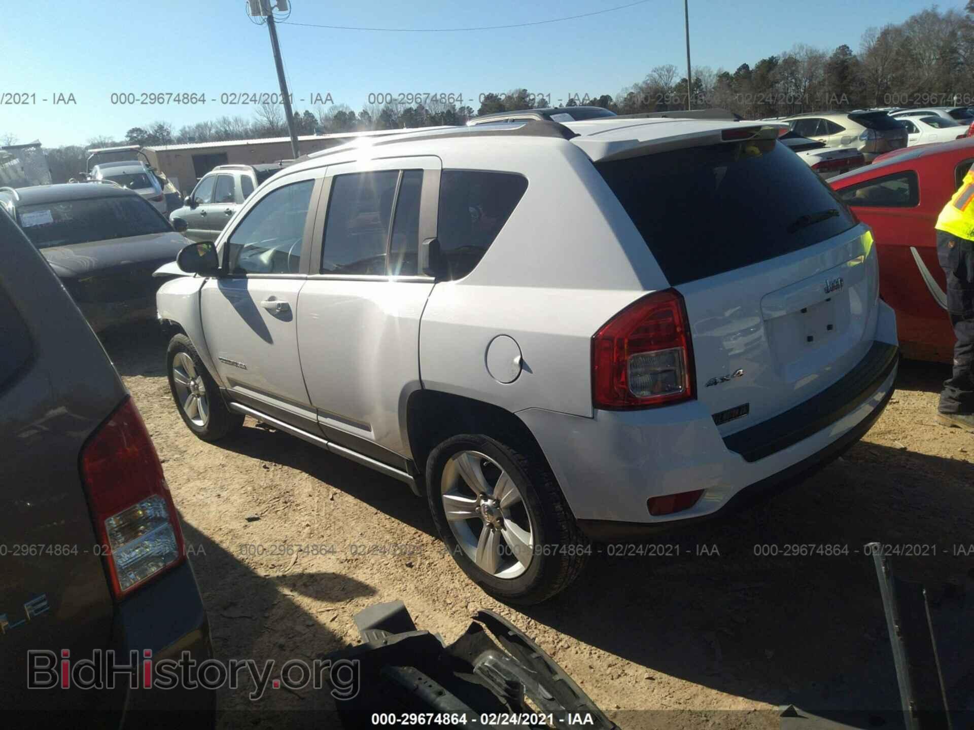2012 JEEP COMPASS - VIN: 1C4NJDBB7CD569630 - Фото 3