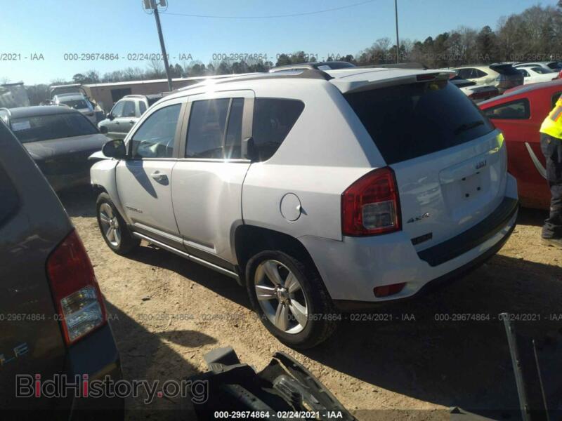 2012 Jeep COMPASS (VIN 1C4NJDBB7CD569630) — фото 3 из 12