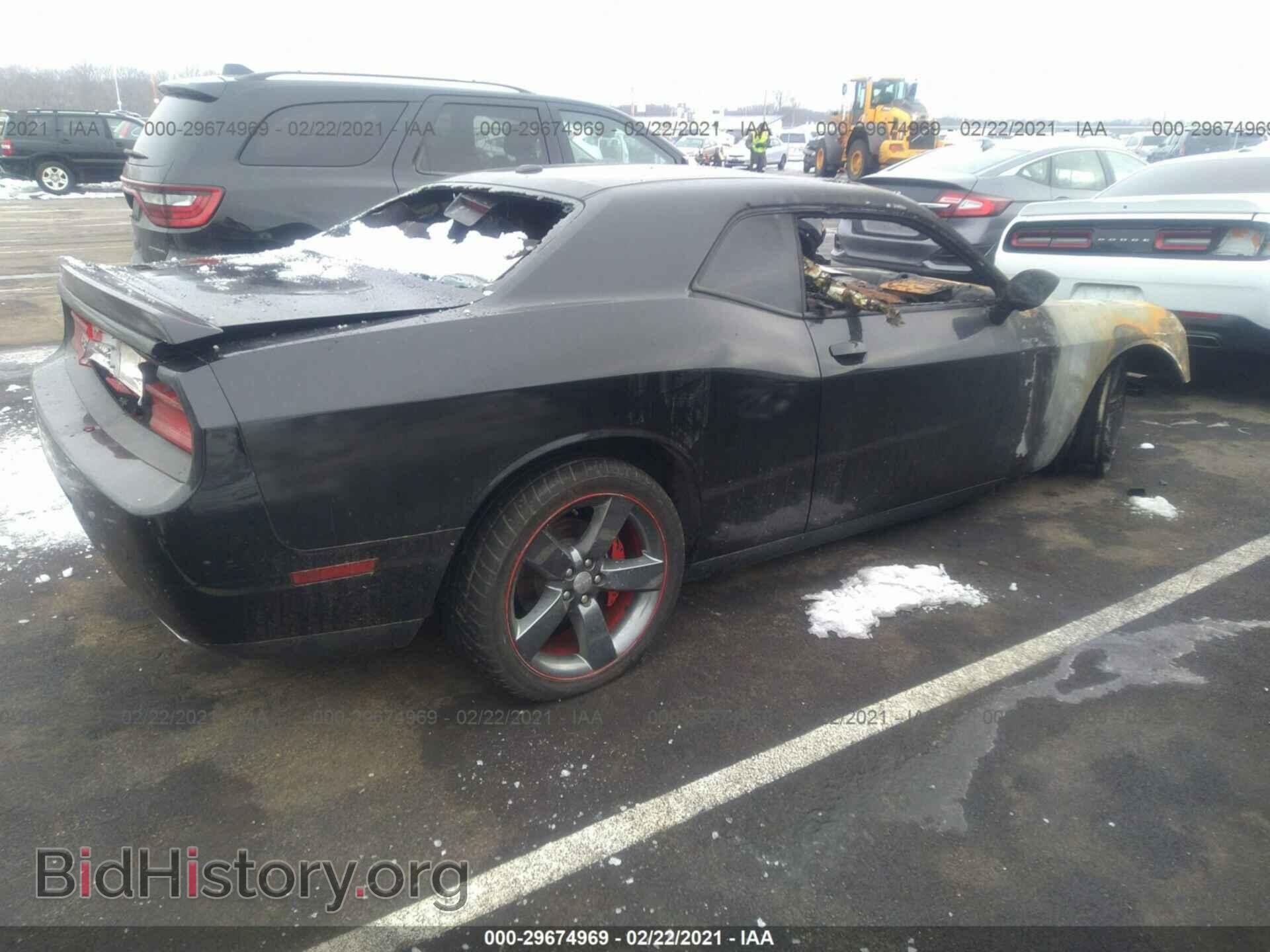 2014 DODGE CHALLENGER - VIN: 2C3CDYAG8EH137447 - Фото 4