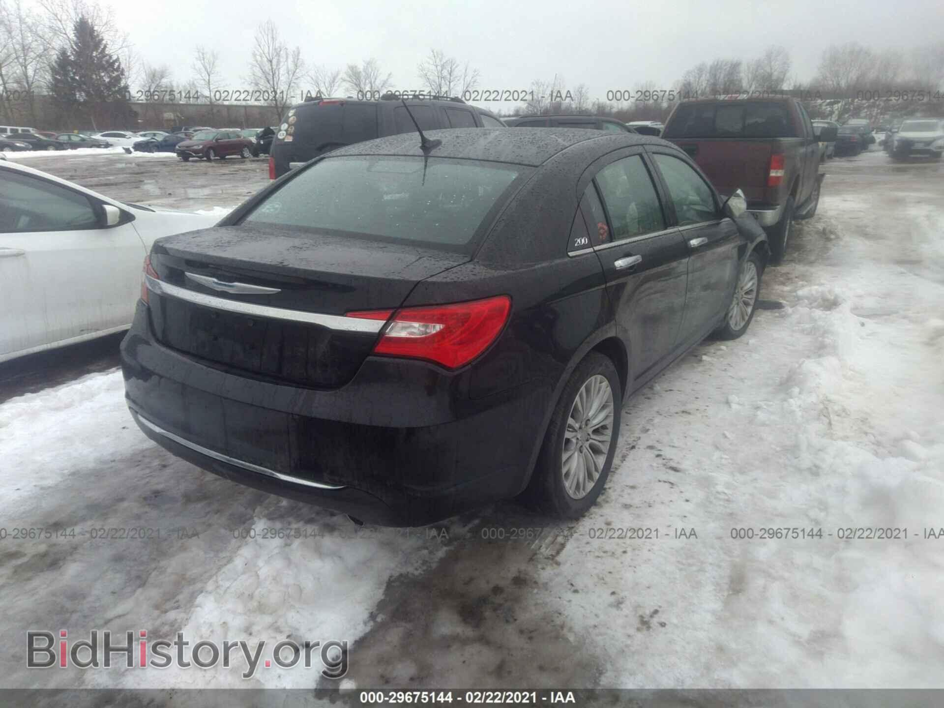 2012 CHRYSLER 200 - VIN: 1C3CCBCG4CN268019 - Фото 4