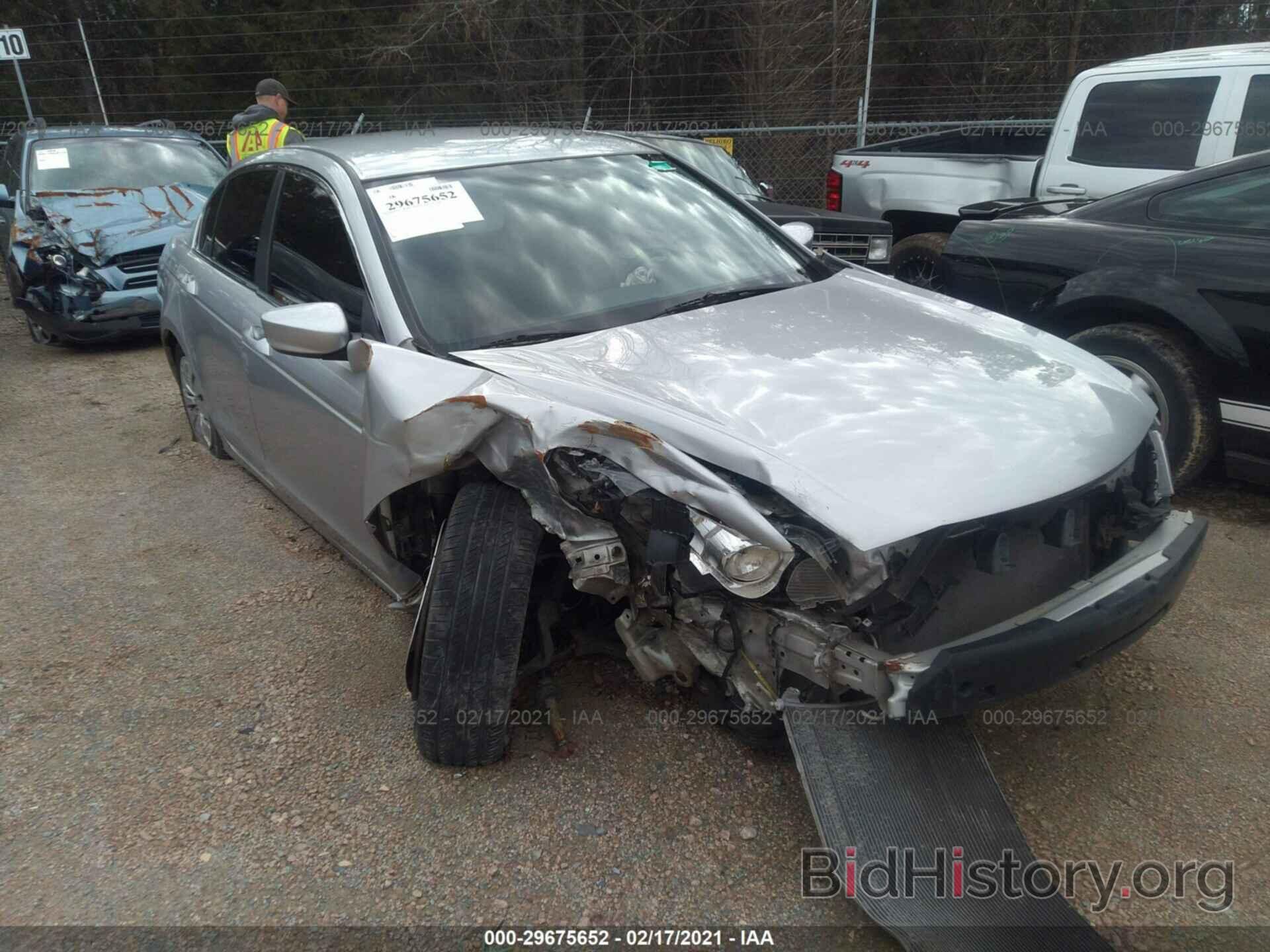 Photo 1HGCP2F34AA033585 - HONDA ACCORD SDN 2010