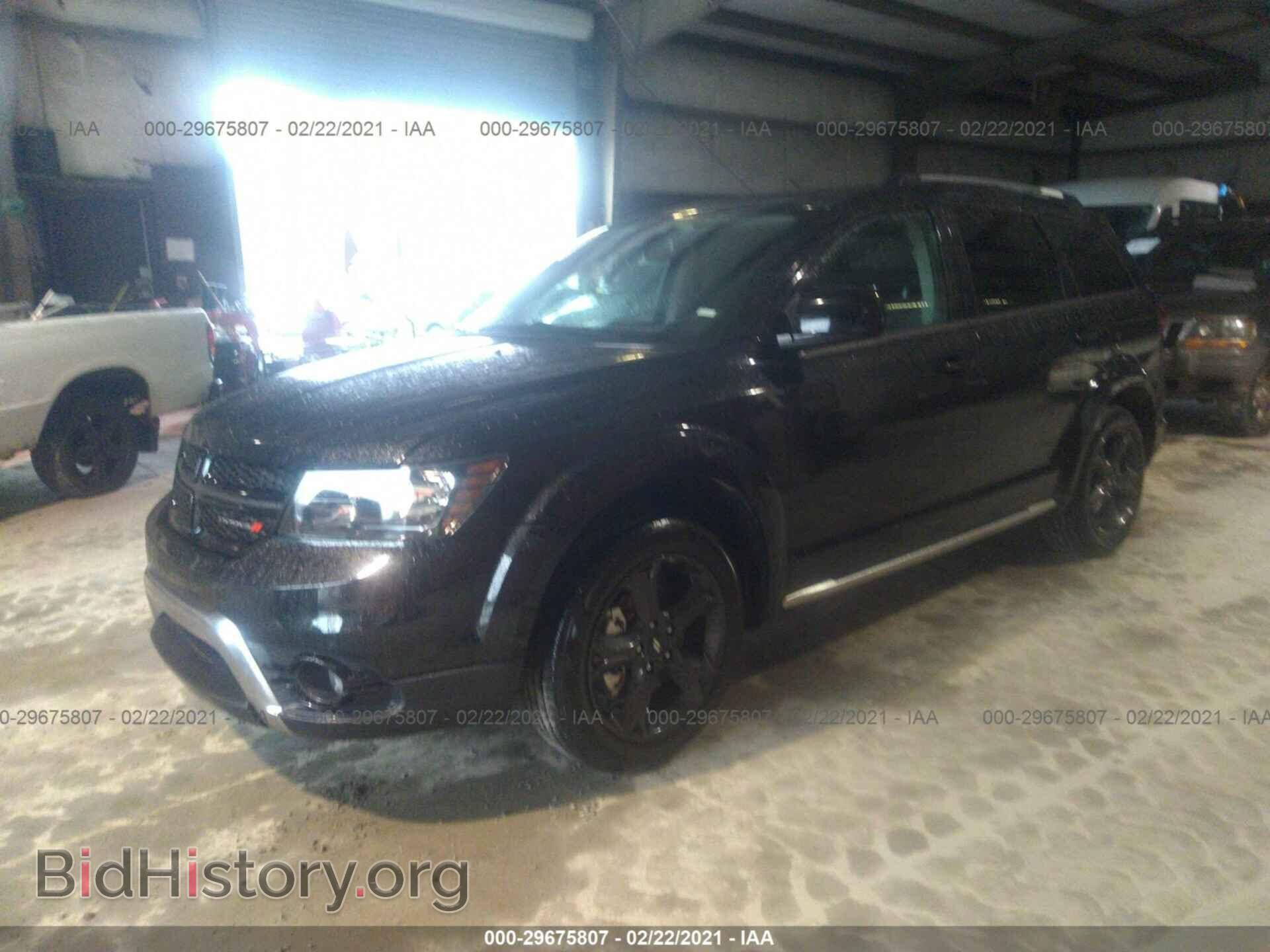 2020 DODGE JOURNEY - VIN: 3C4PDCGB3LT212930 - Фото 2