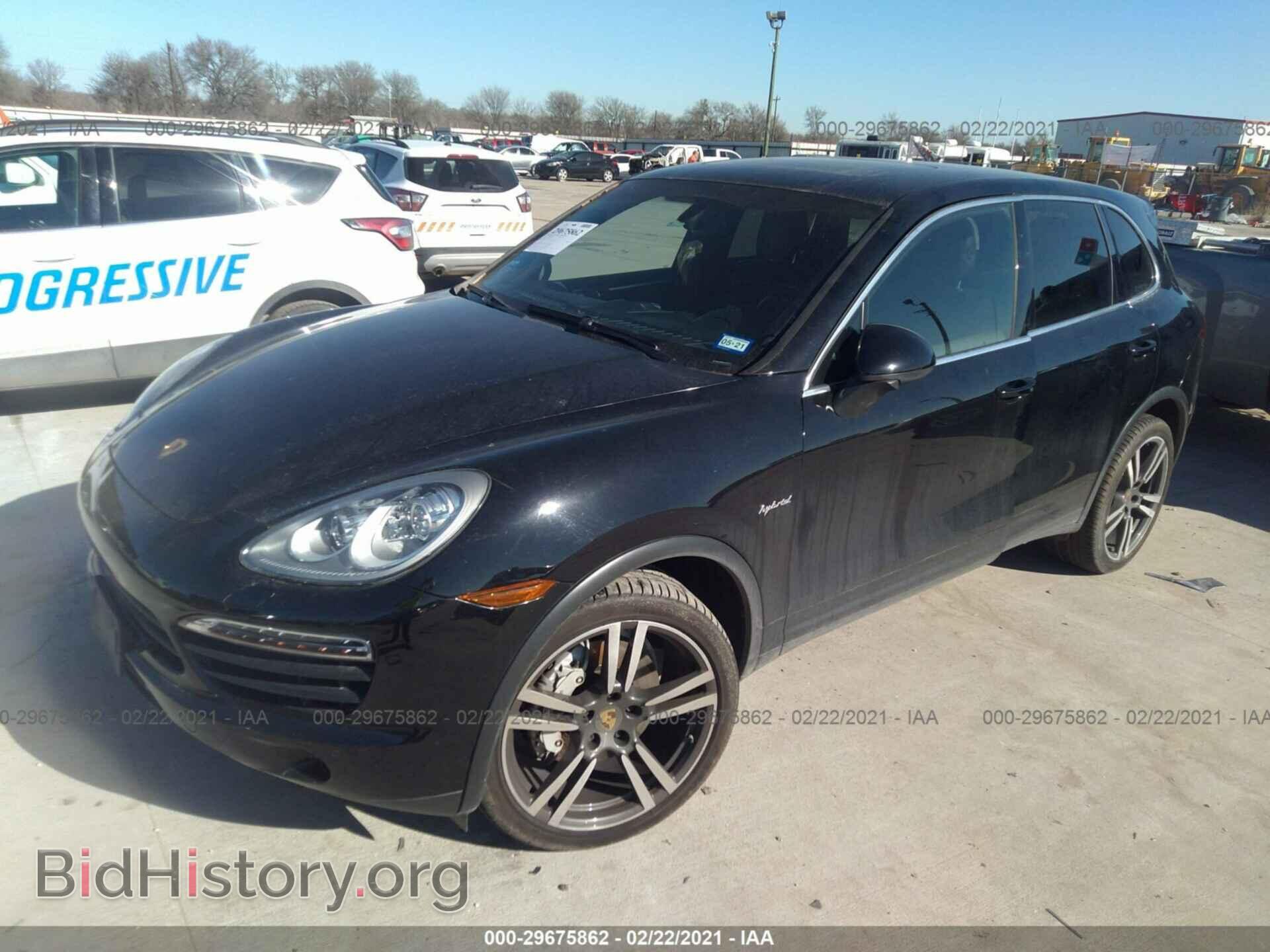 2014 PORSCHE CAYENNE - VIN: WP1AE2A26ELA51217 - Фото 2