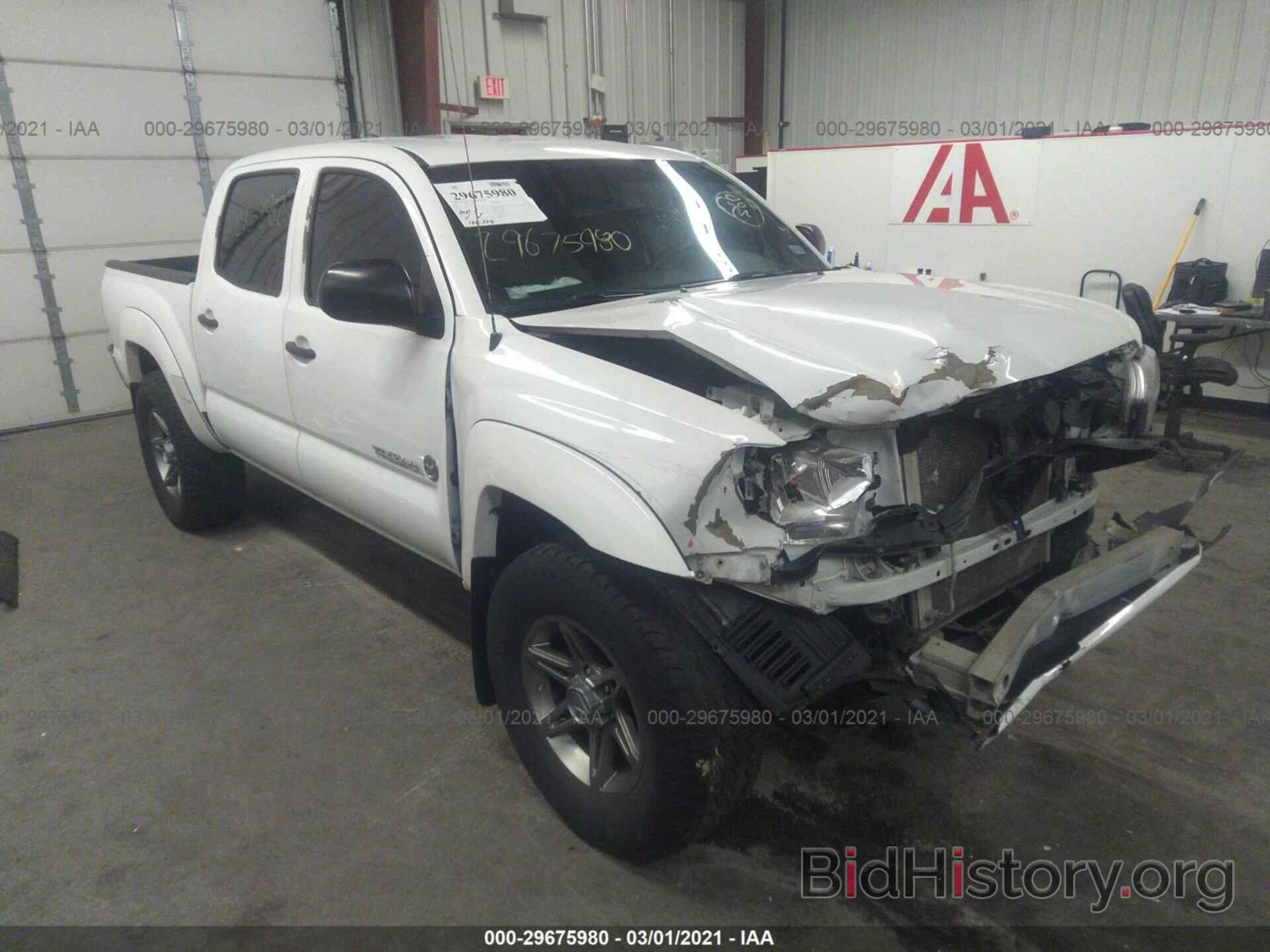 Photo 5TFJU4GN0CX028183 - TOYOTA TACOMA 2012