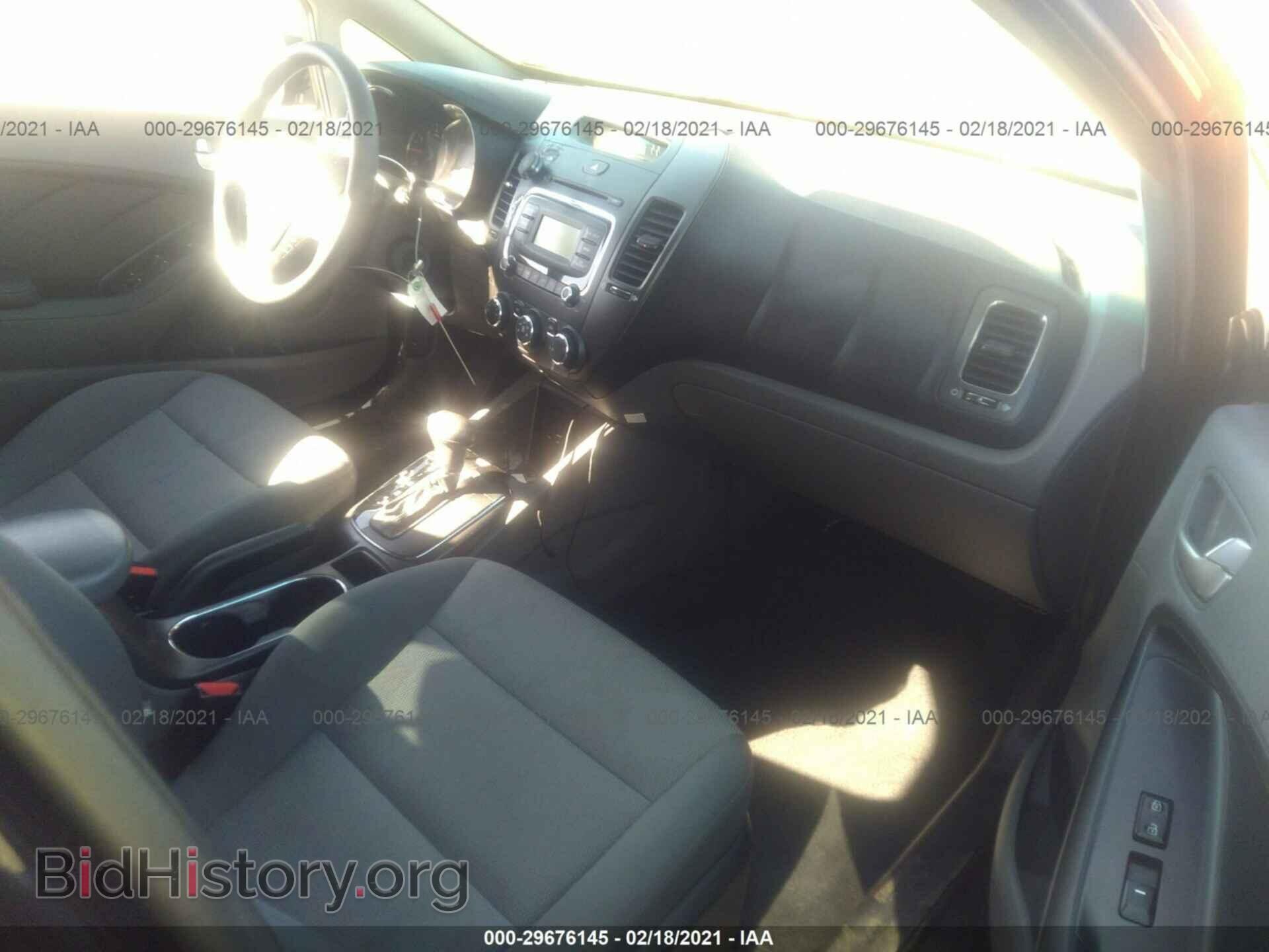 2017 KIA FORTE - VIN: 3KPFK4A73HE064818 - Фото 5