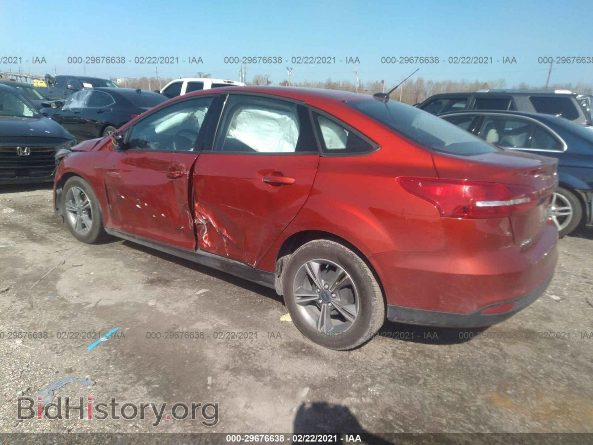 2018 FORD FOCUS - VIN: 1FADP3F26JL307833 - Фото 3