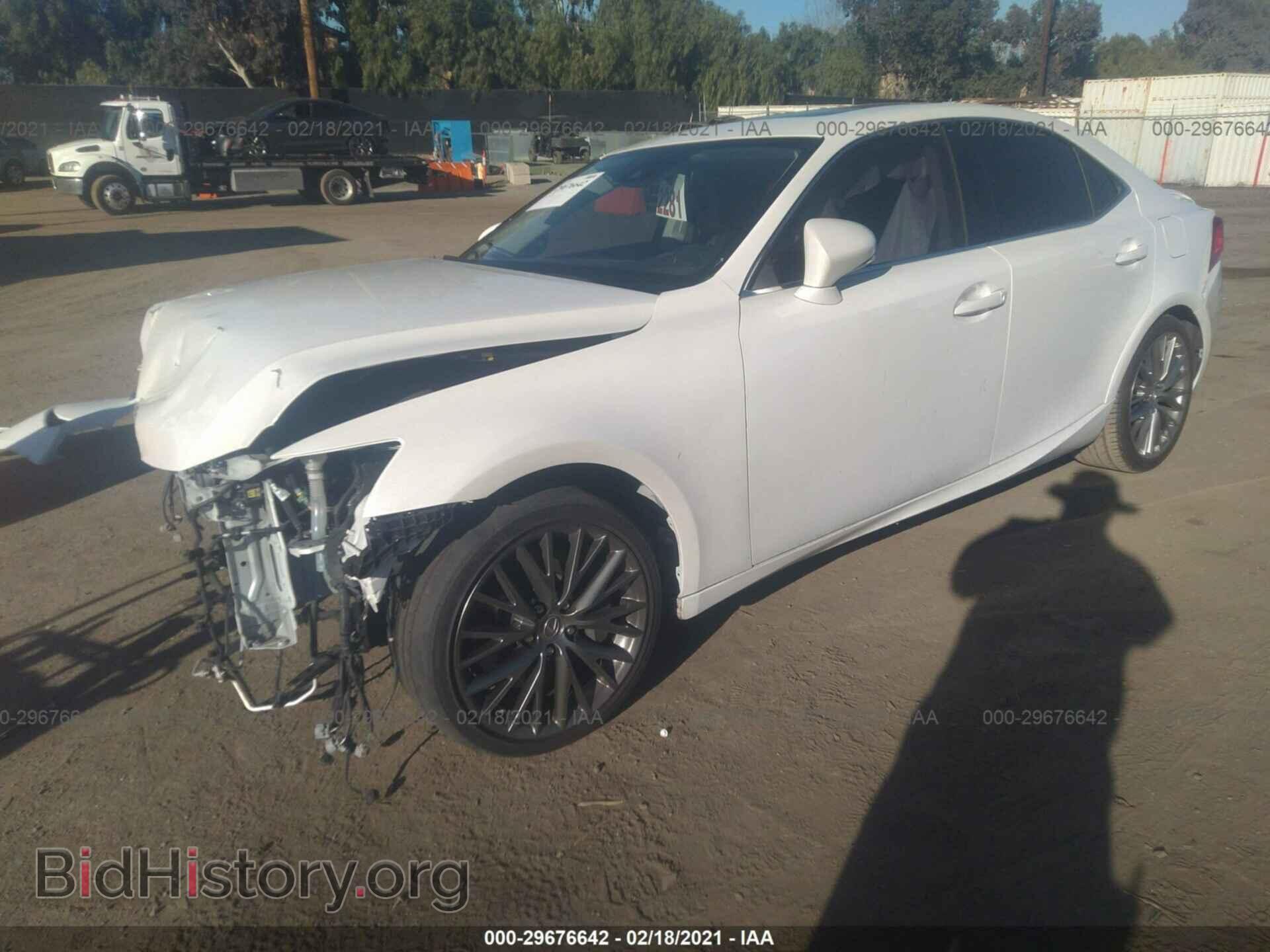 2017 LEXUS IS - VIN: JTHBA1D20H5060381 - Фото 2