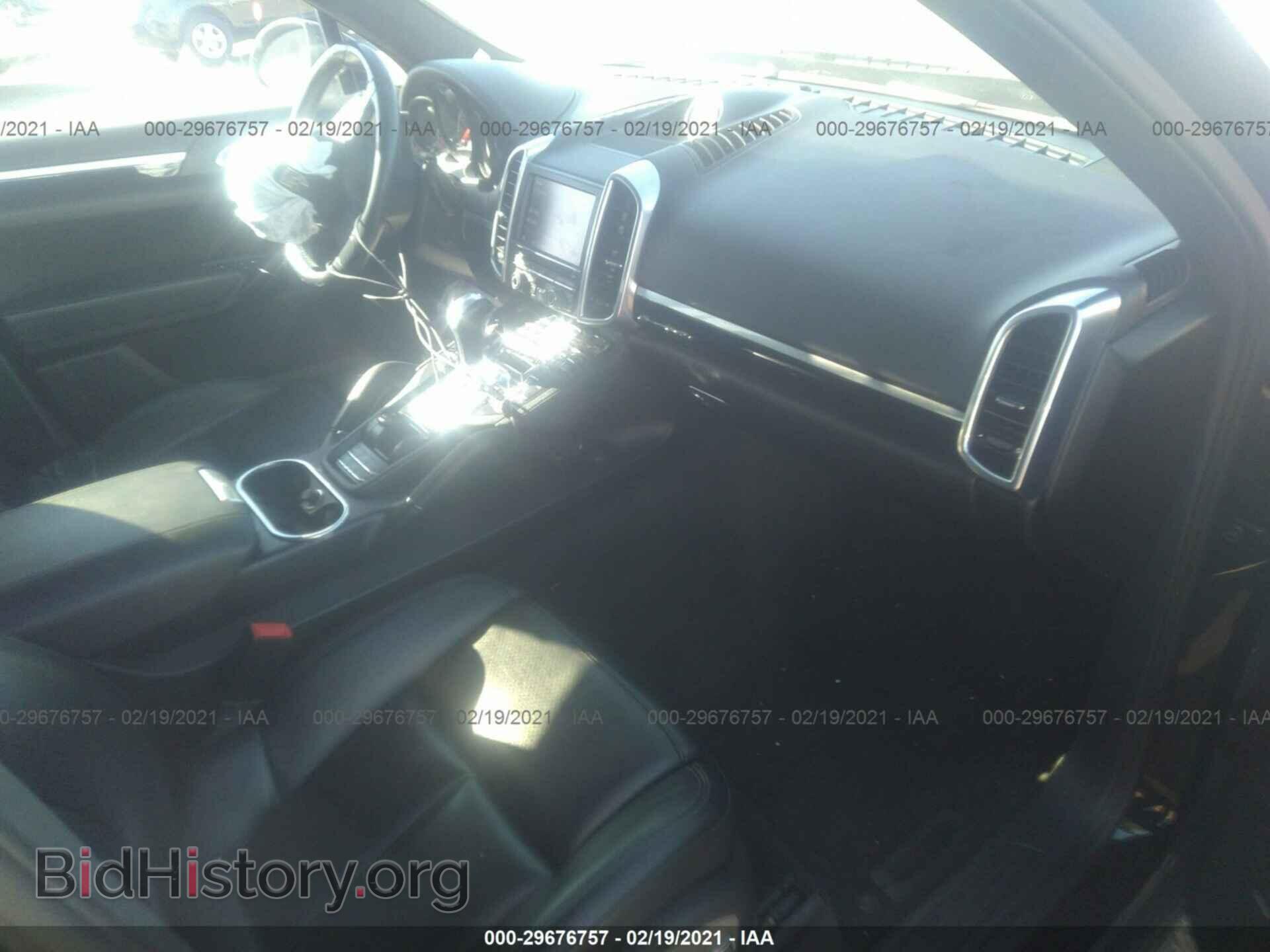 2012 PORSCHE CAYENNE - VIN: WP1AA2A26CLA08621 - Фото 5