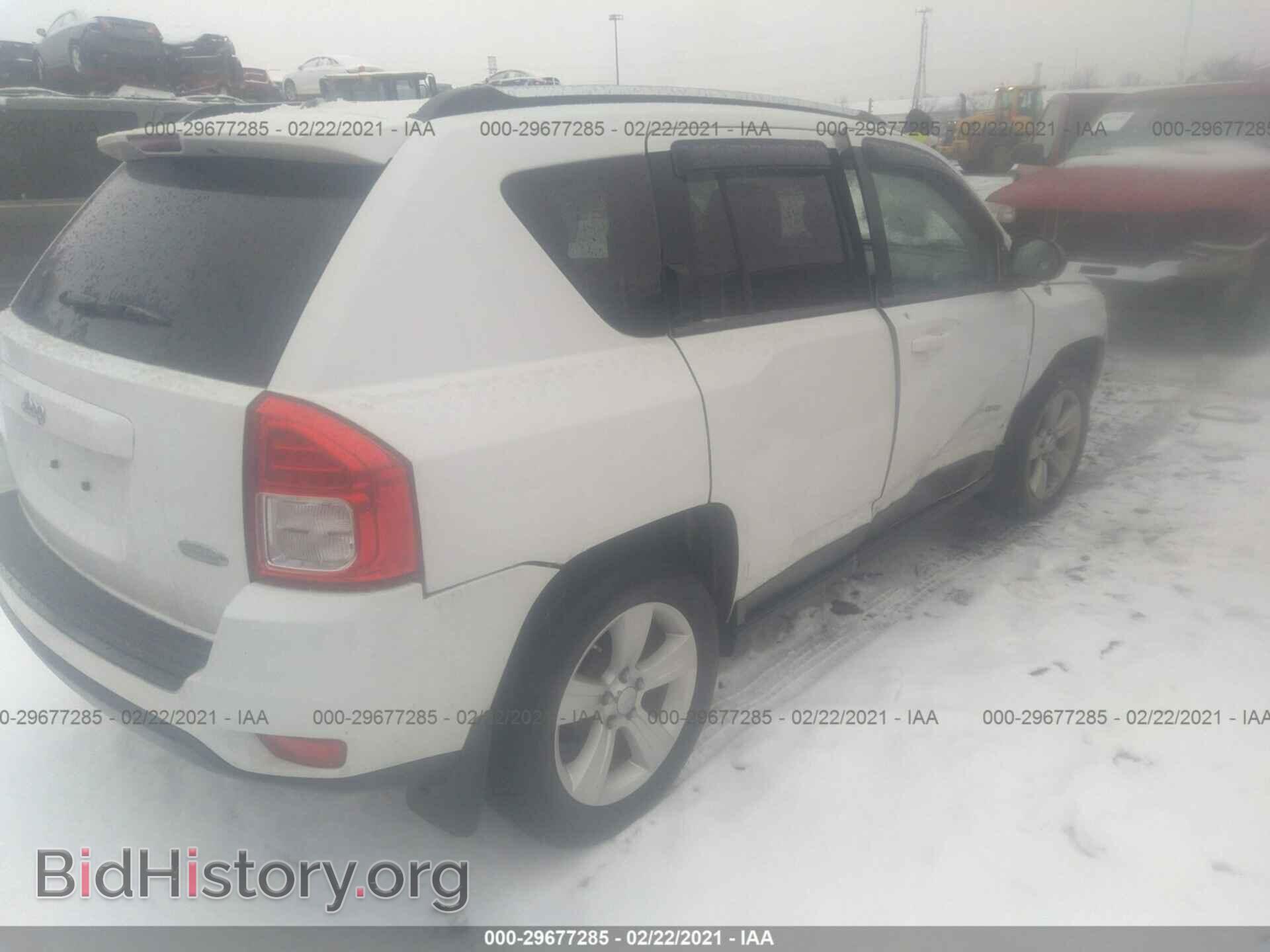 2011 JEEP COMPASS - VIN: 1J4NT1FA8BD137714 - Фото 4