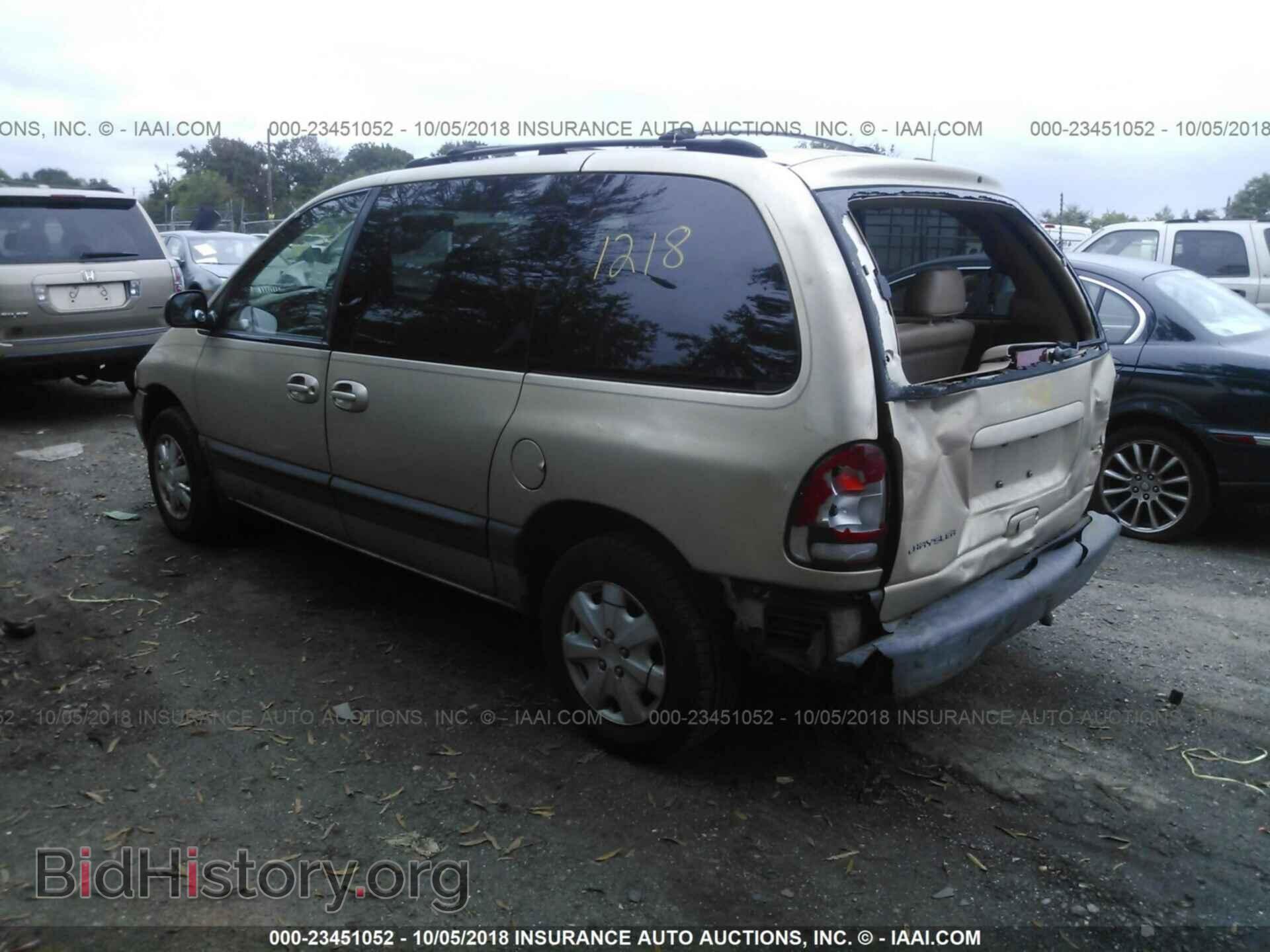 2000 CHRYSLER VOYAGER - VIN: 2C4GJ45G5YR697482 - Фото 3