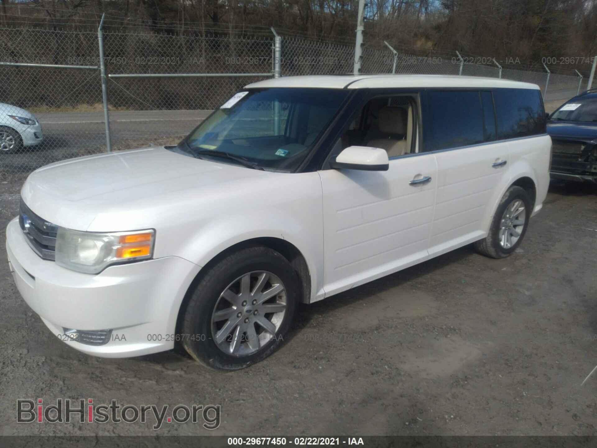 2009 FORD FLEX - VIN: 2FMEK62C29BA04567 - Фото 2