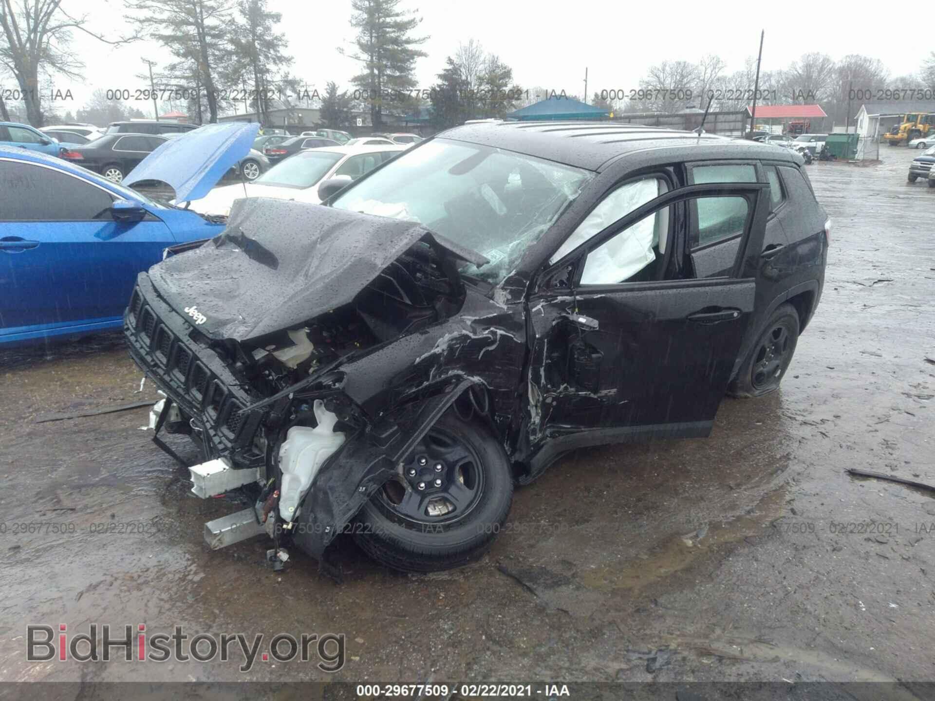 2018 JEEP COMPASS - VIN: 3C4NJDAB4JT467744 - Фото 2
