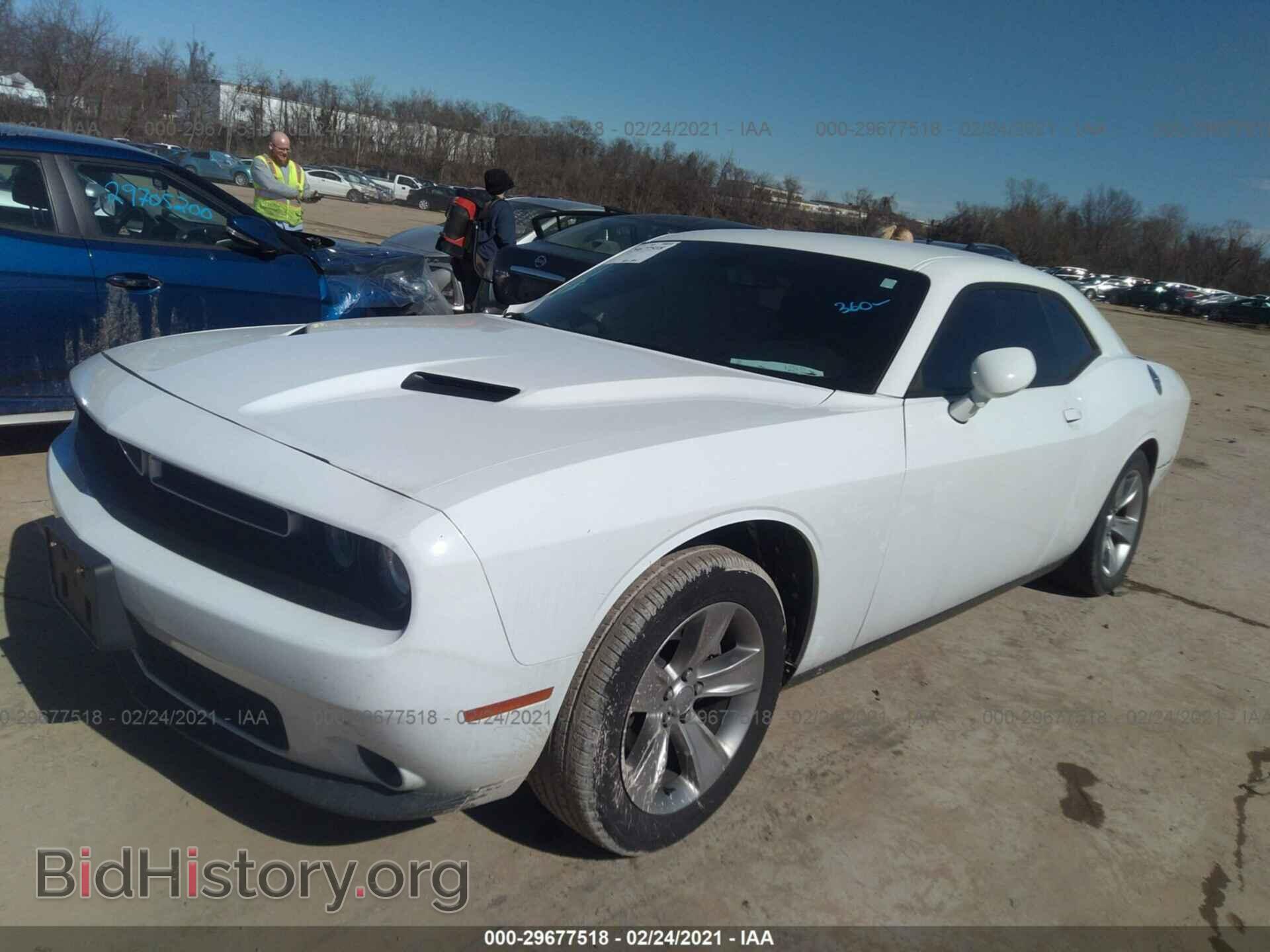 2017 DODGE CHALLENGER - VIN: 2C3CDZAG6HH568380 - Photo 2
