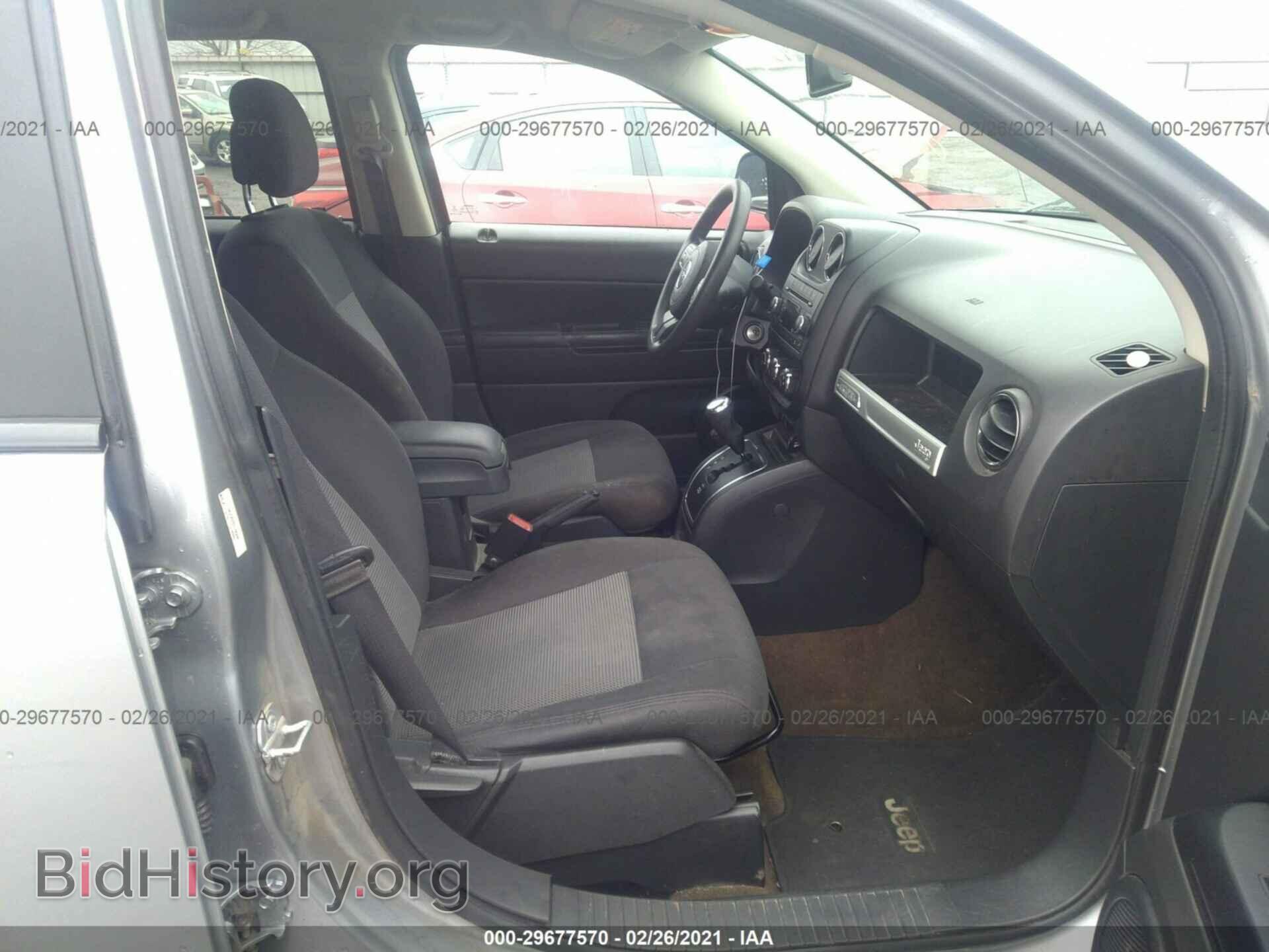 2016 JEEP COMPASS - VIN: 1C4NJCBA8GD705299 - Фото 5