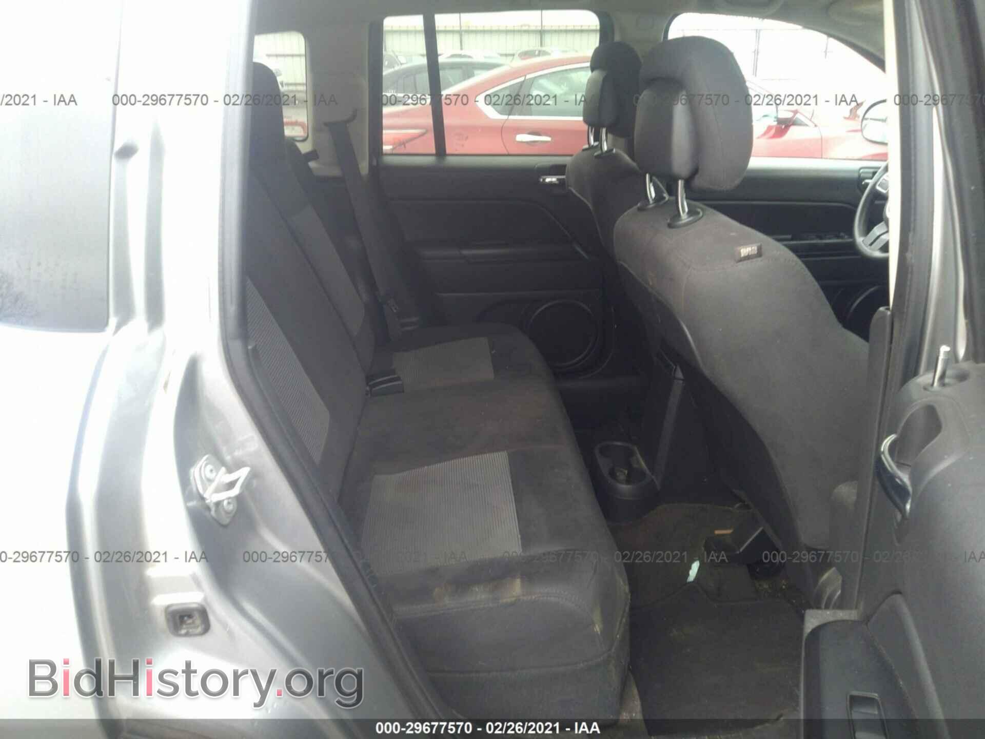 2016 JEEP COMPASS - VIN: 1C4NJCBA8GD705299 - Фото 8