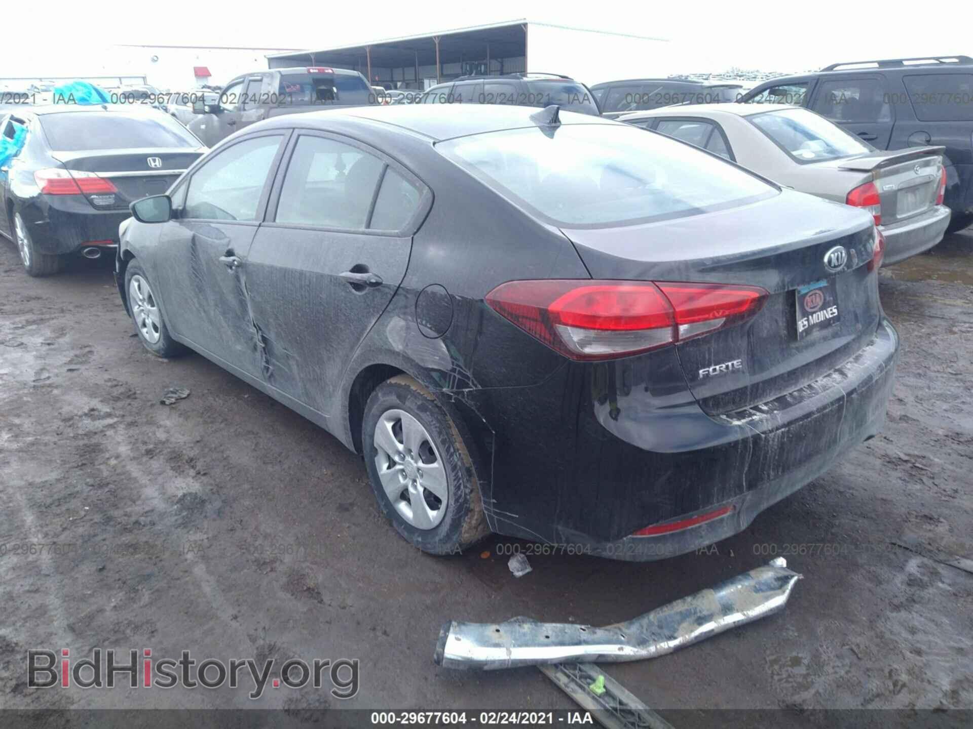 2017 KIA FORTE - VIN: 3KPFL4A76HE156115 - Фото 3