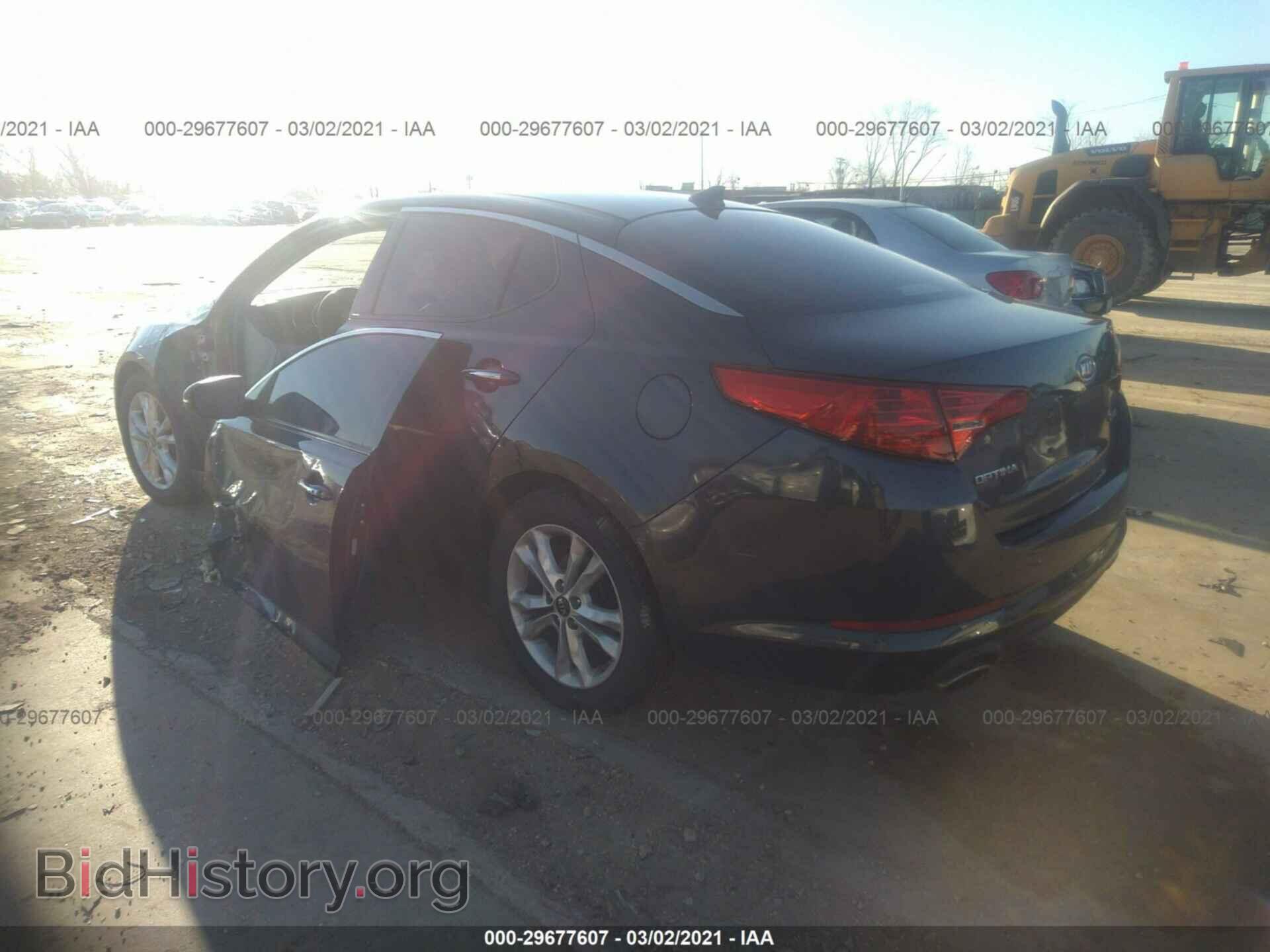 2011 KIA OPTIMA - VIN: KNAGN4A74B5059669 - Photo 3