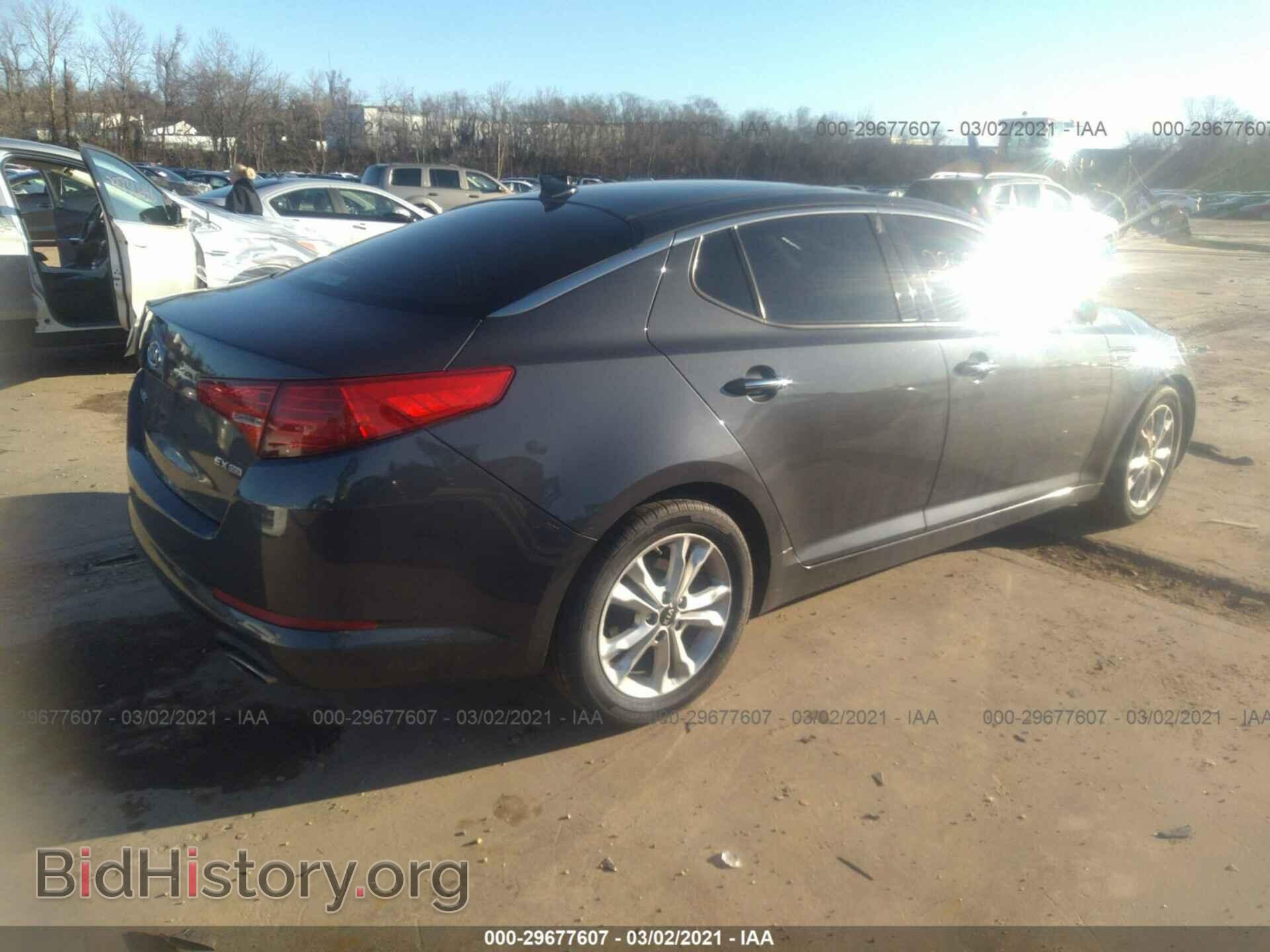 2011 KIA OPTIMA - VIN: KNAGN4A74B5059669 - Photo 4