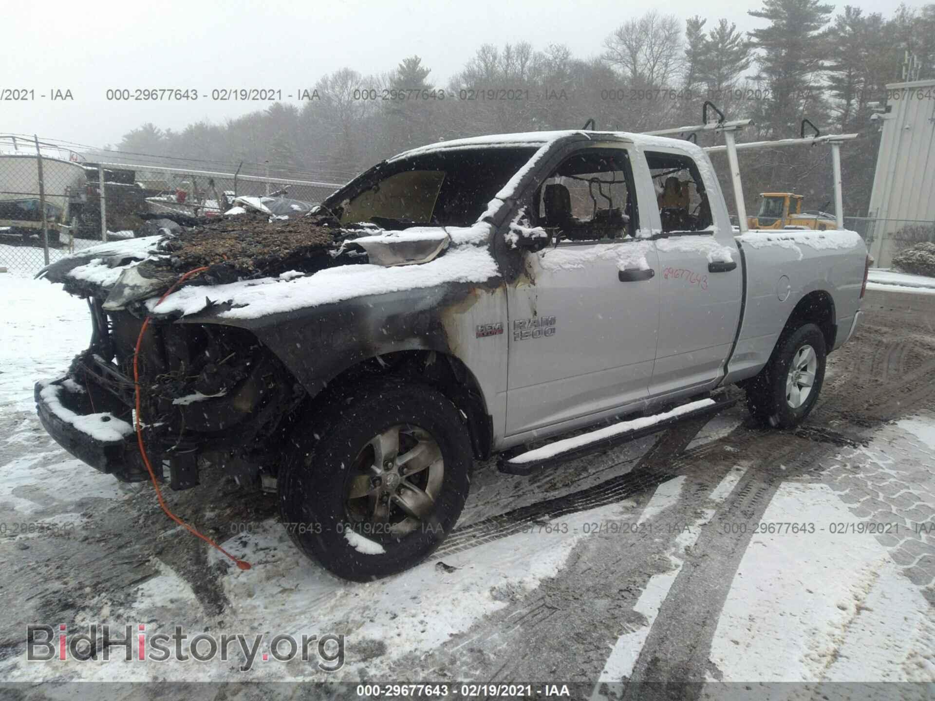 2017 RAM 1500 - VIN: 1C6RR7FT5HS691055 - Фото 2
