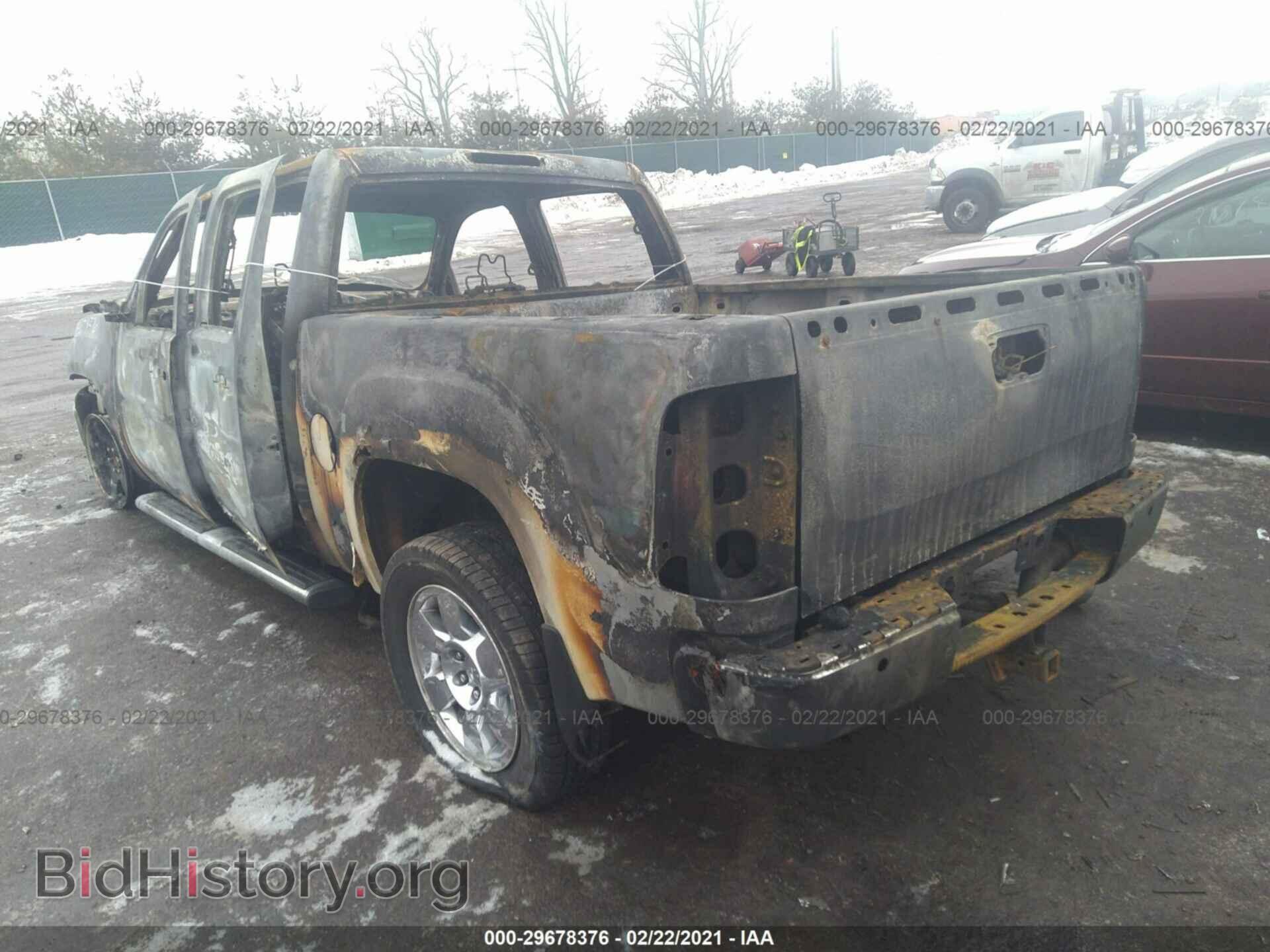 2011 GMC SIERRA 1500 - VIN: 3GTP2WE39BG153473 - Фото 3