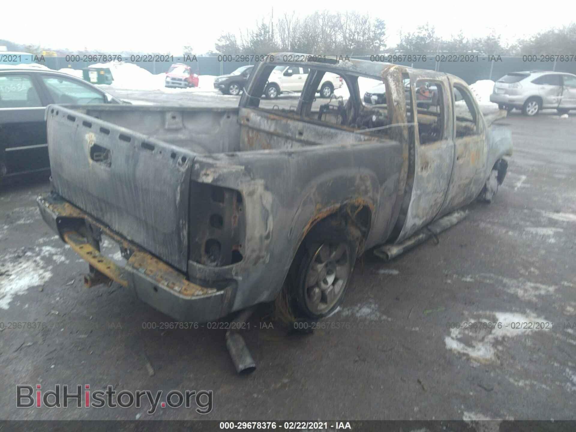 2011 GMC SIERRA 1500 - VIN: 3GTP2WE39BG153473 - Фото 4