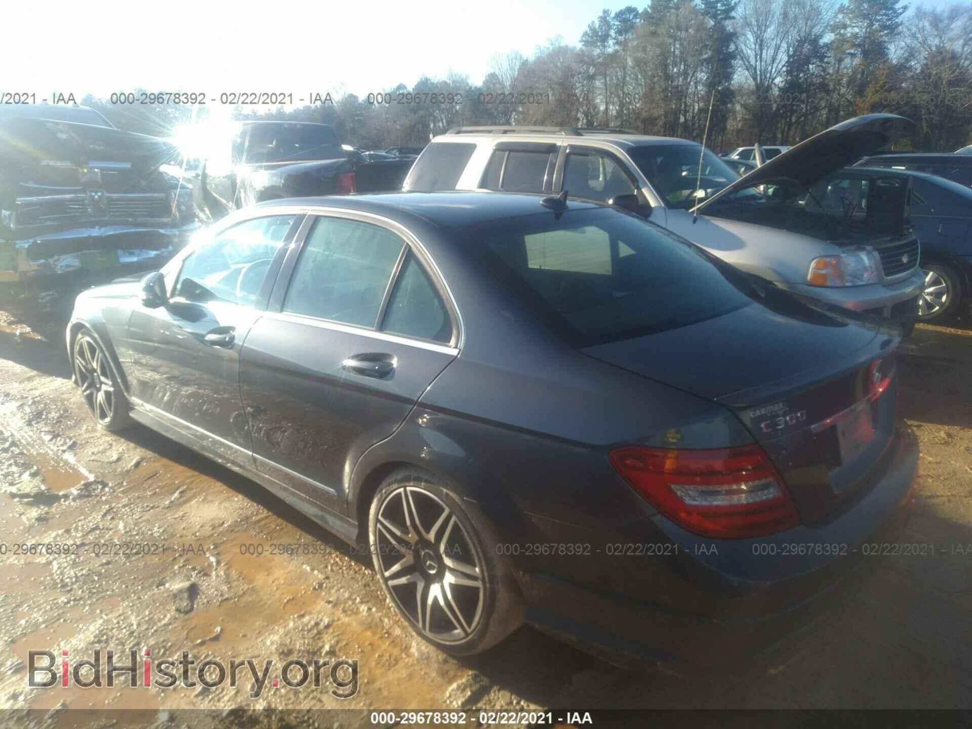 2014 MERCEDES-BENZ C-CLASS - VIN: WDDGF8AB2EA894697 - Фото 3