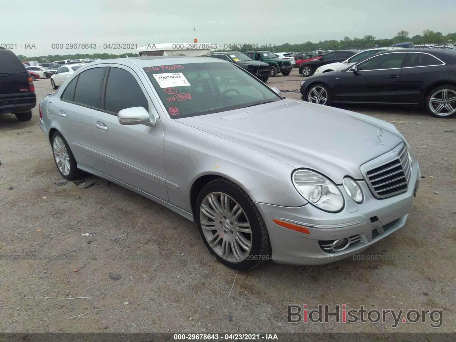 Photo WDBUF56X57B085500 - MERCEDES-BENZ E-CLASS 2007