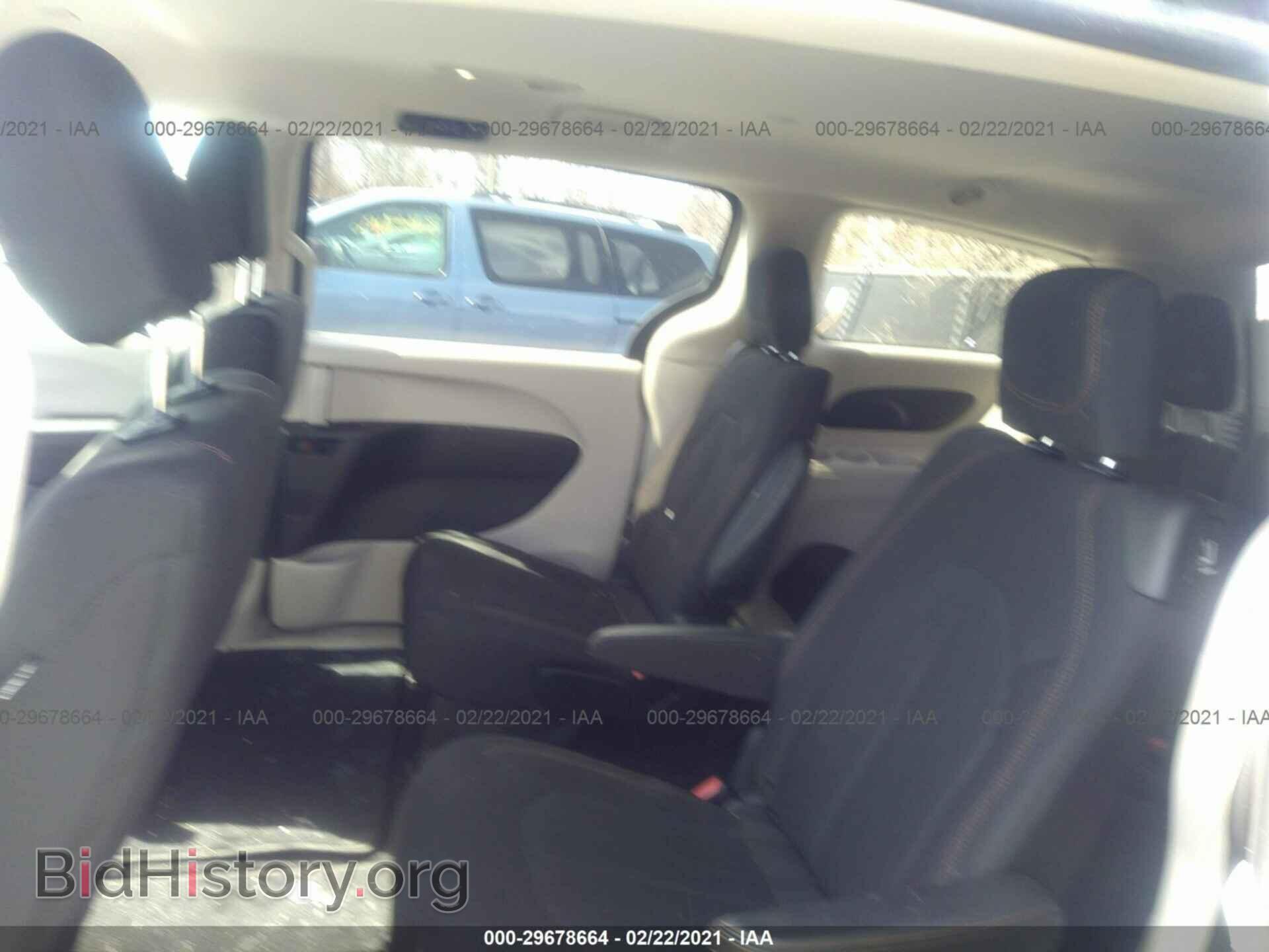 2017 CHRYSLER PACIFICA - VIN: 2C4RC1CG2HR594170 - Фото 8