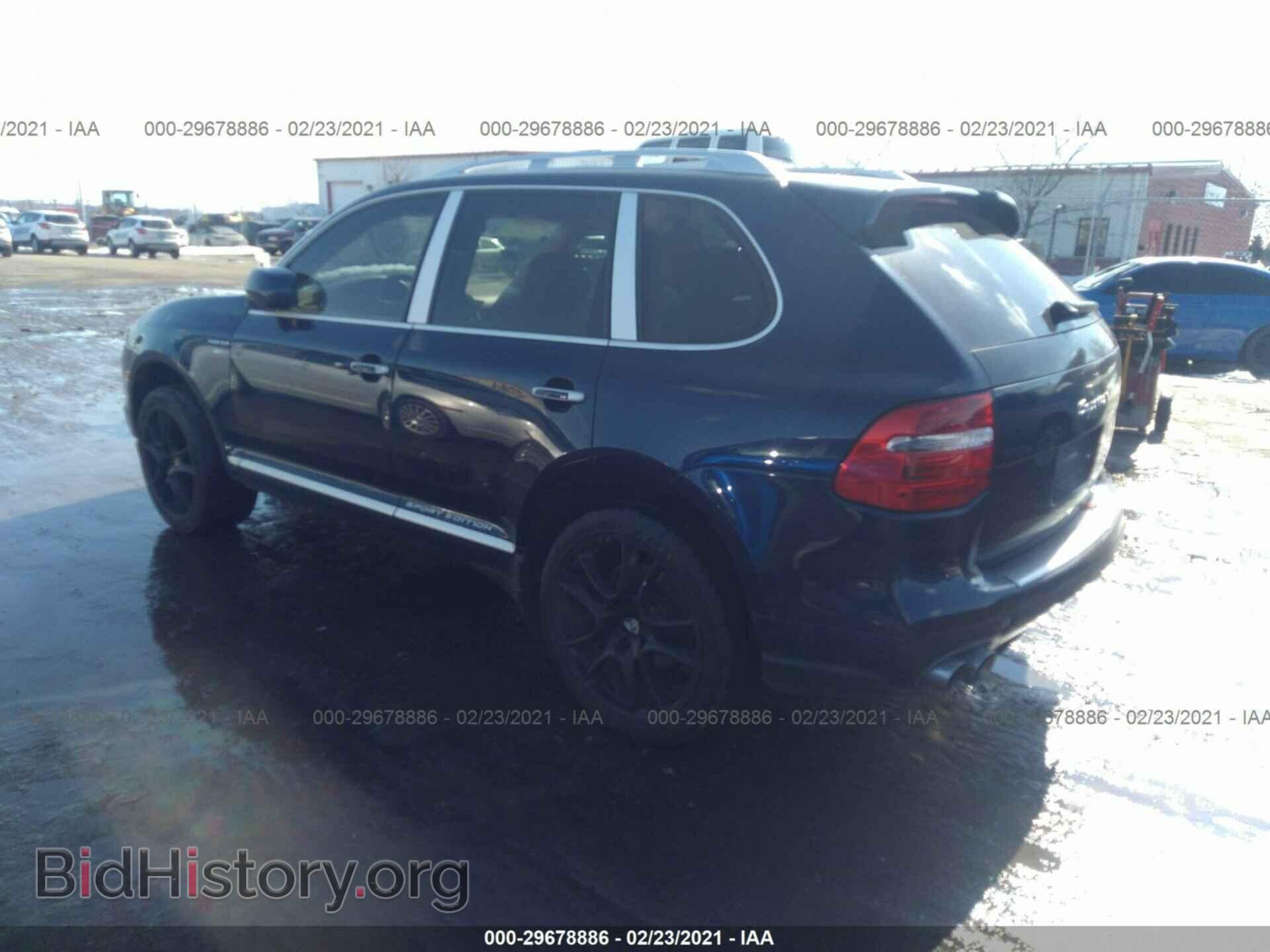 2009 PORSCHE CAYENNE - VIN: WP1AA29P49LA09484 - Фото 3
