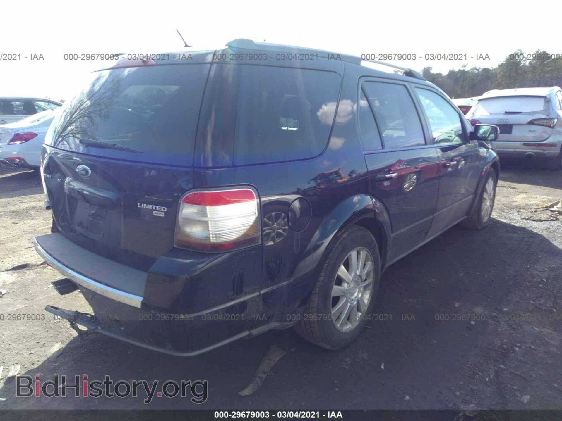 2008 FORD TAURUS X - VIN: 1FMDK06W98GA10953 - Фото 4
