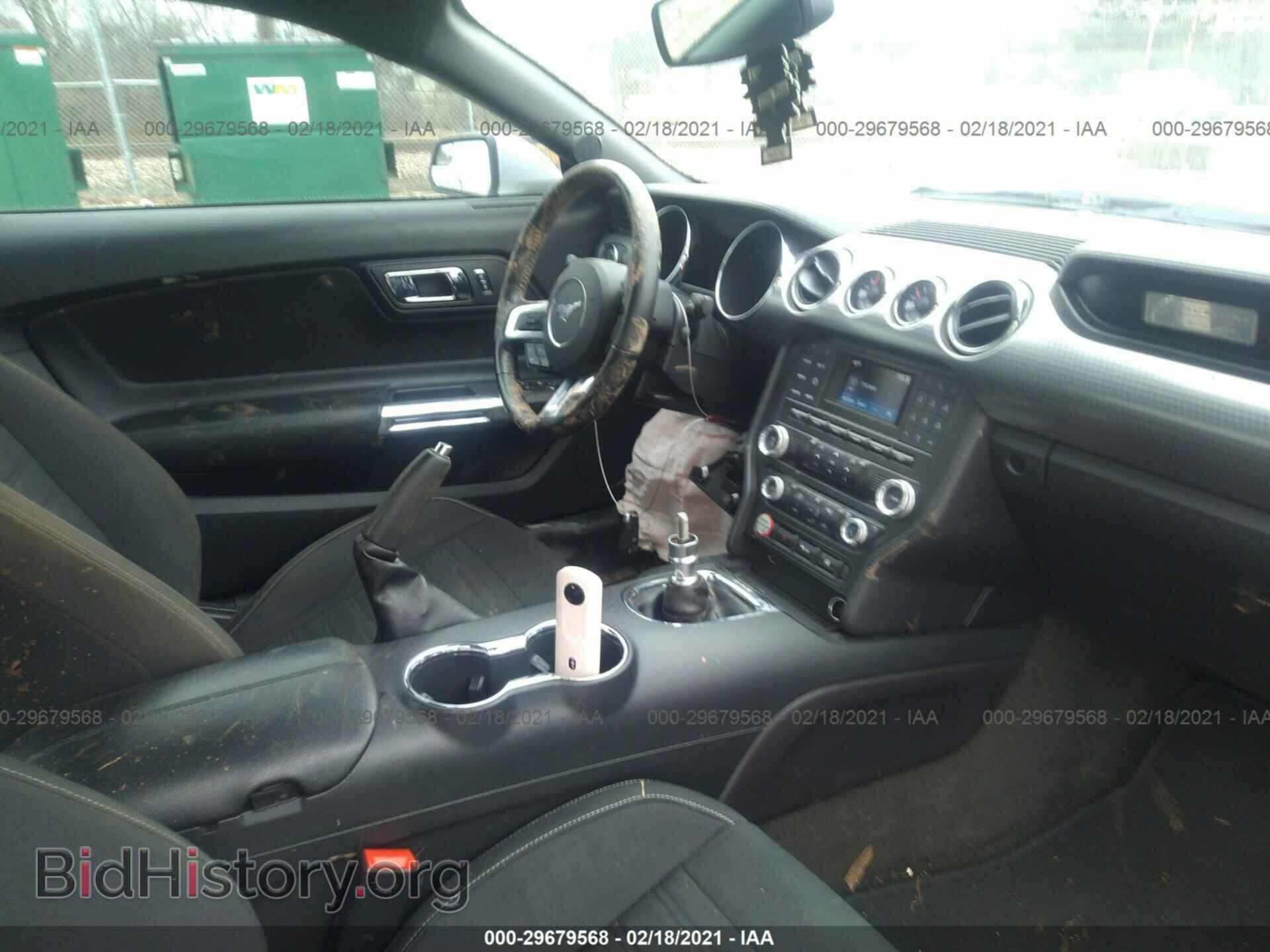 2016 FORD MUSTANG - VIN: 1FA6P8TH9G5261877 - Фото 5