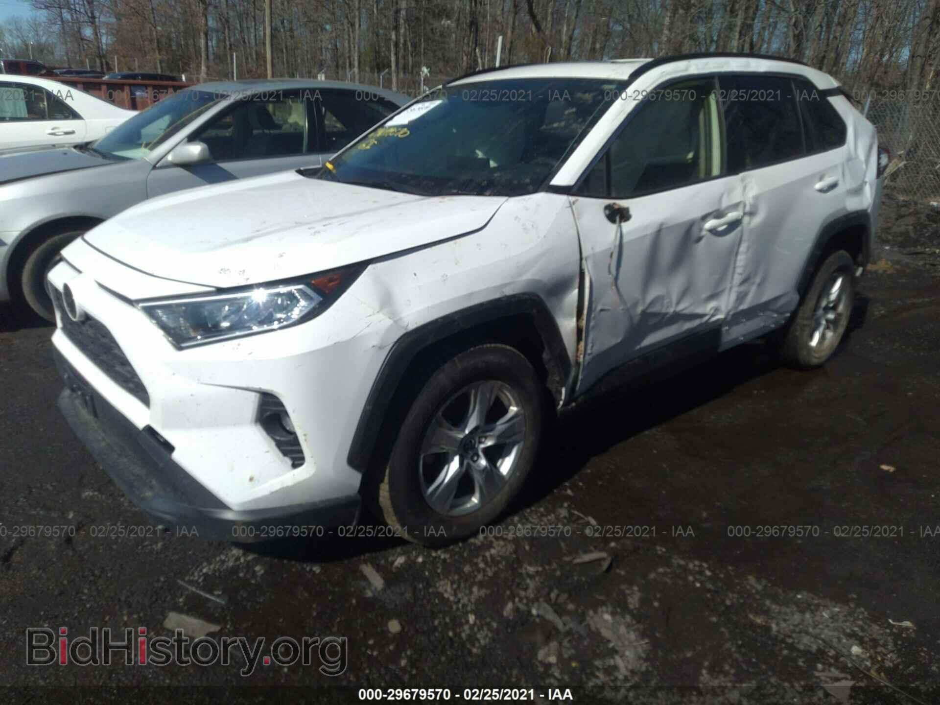 2019 TOYOTA RAV4 - VIN: JTMP1RFV9KD014686 - Фото 2