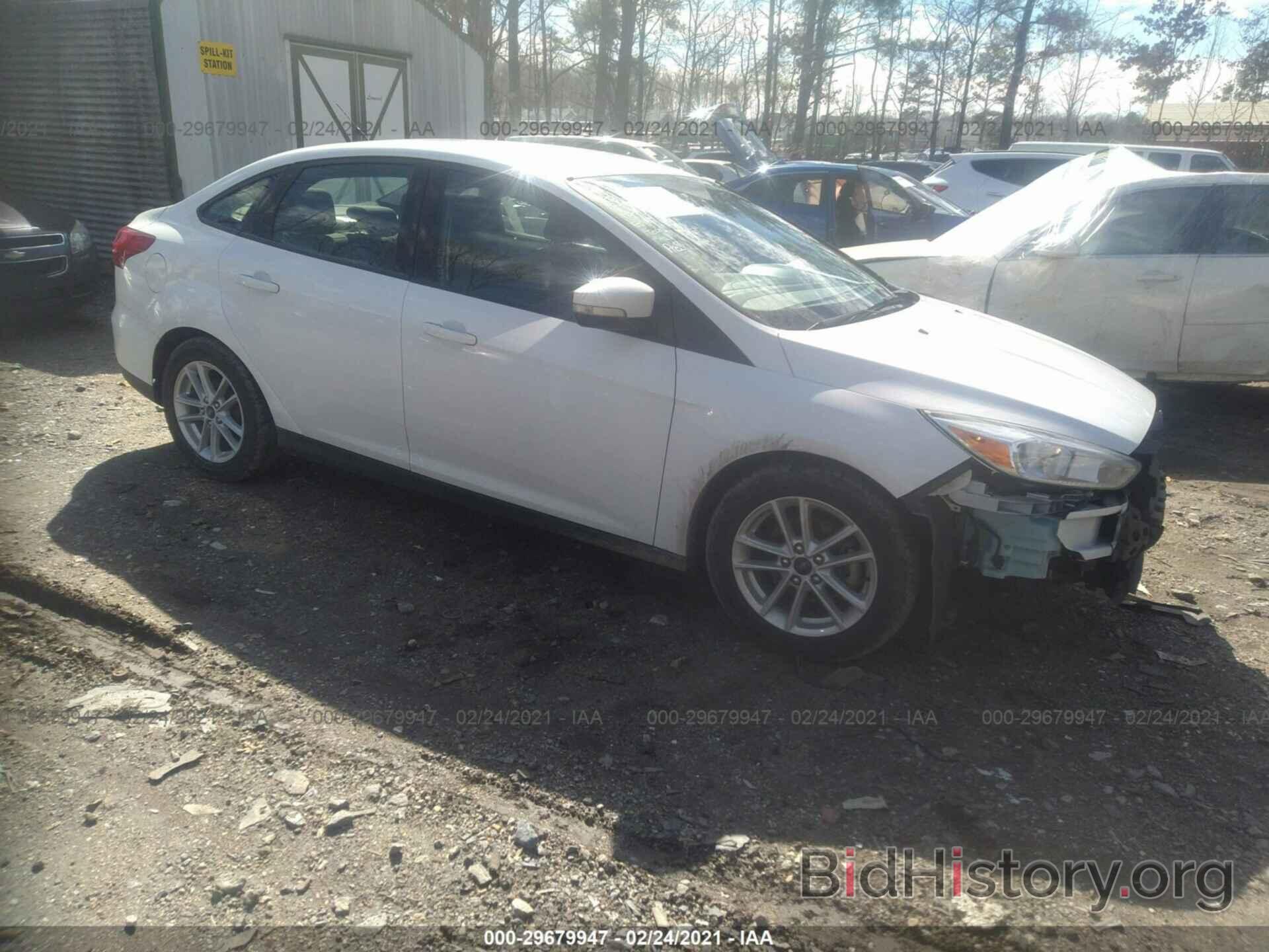 Photo 1FADP3F2XHL331580 - FORD FOCUS 2017