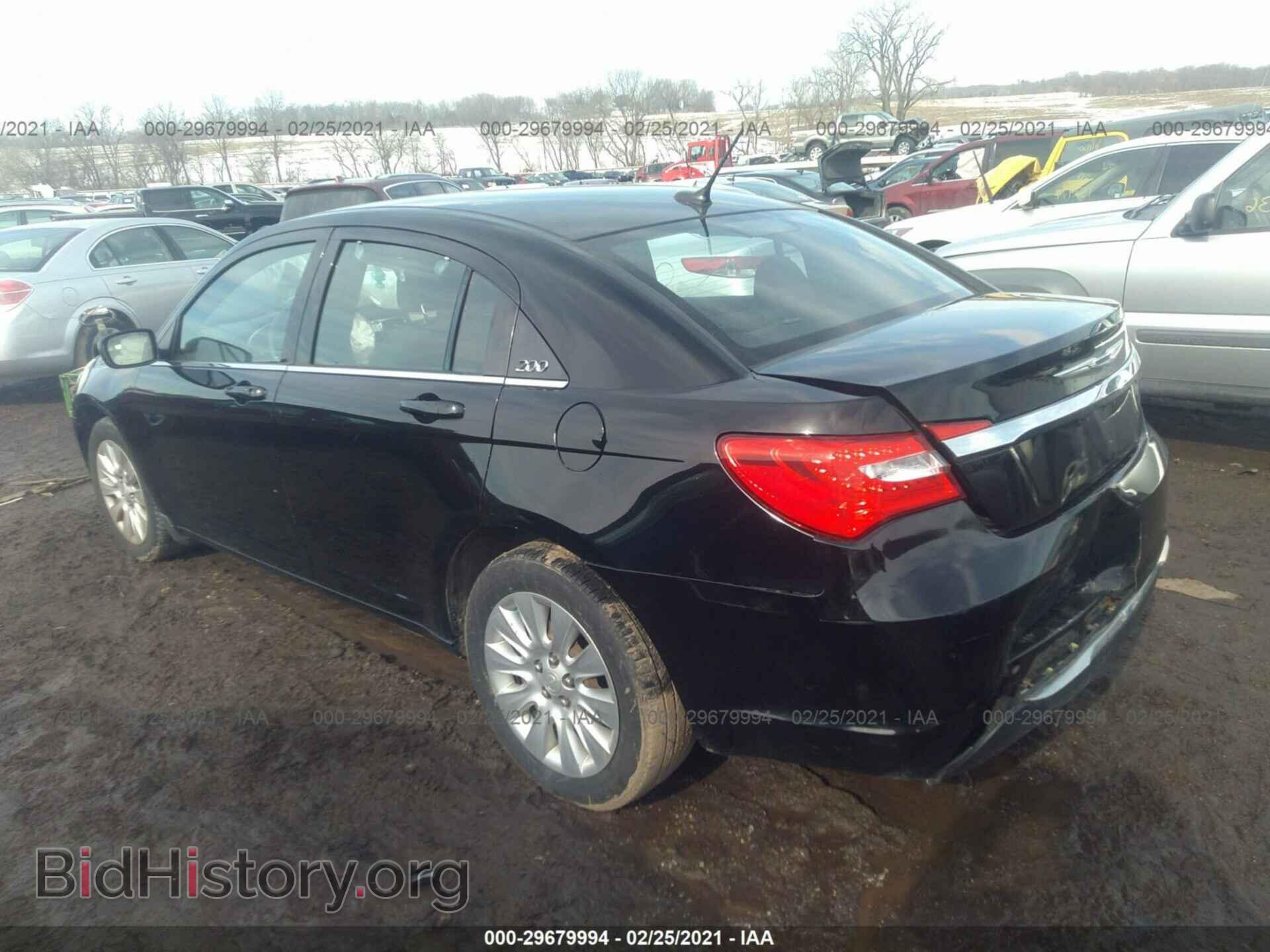 2012 CHRYSLER 200 - VIN: 1C3CCBAB2CN108289 - Фото 3