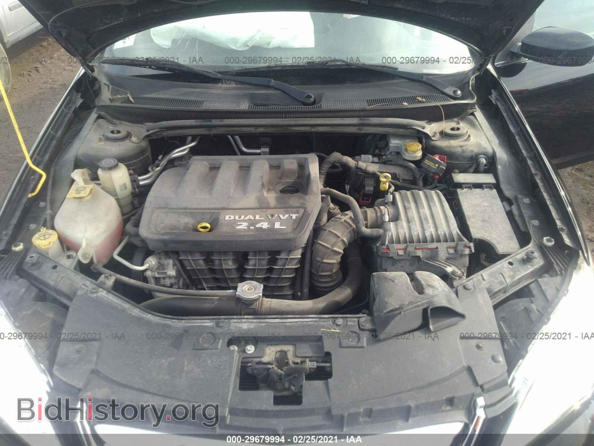 2012 CHRYSLER 200 - VIN: 1C3CCBAB2CN108289 - Фото 10