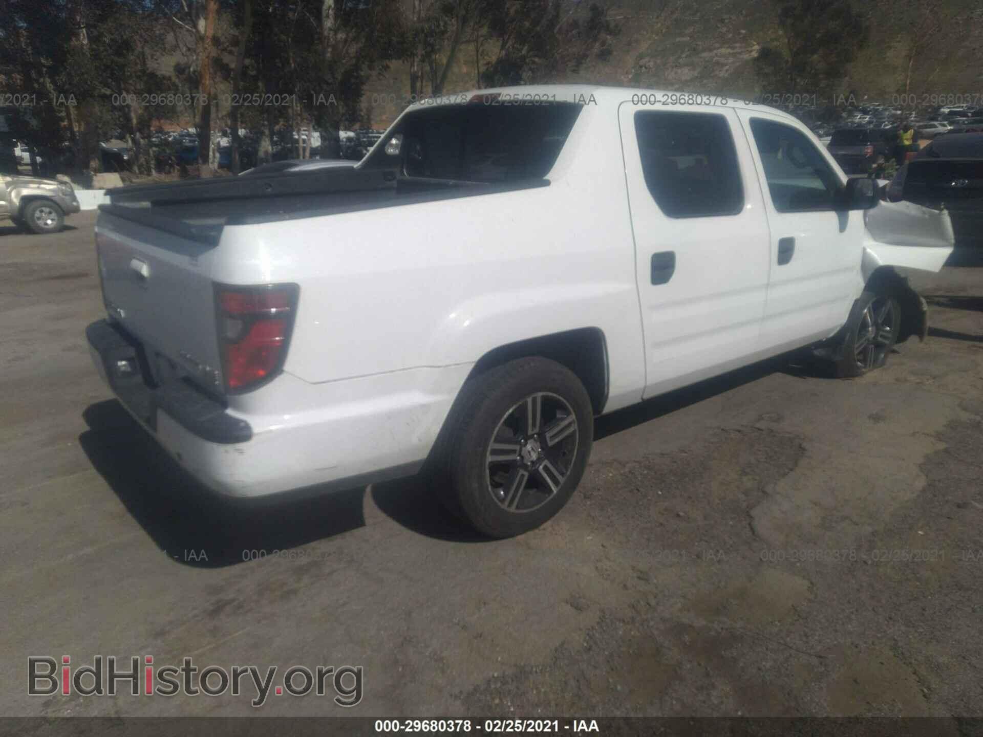 2013 HONDA RIDGELINE - VIN: 5FPYK1F79DB014856 - Фото 4