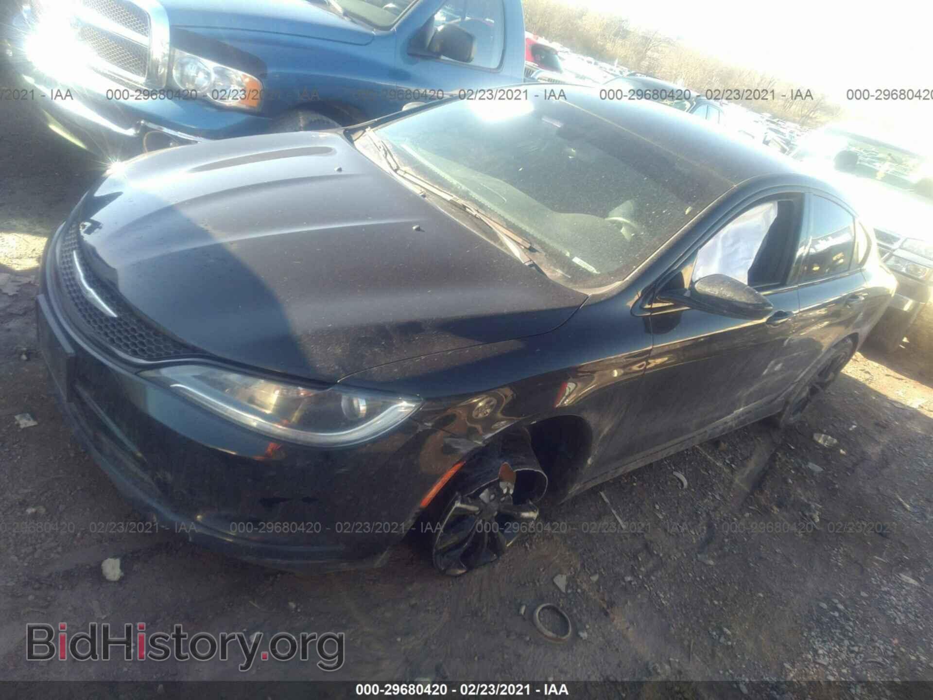 2015 CHRYSLER 200 - VIN: 1C3CCCBB5FN629113 - Фото 2