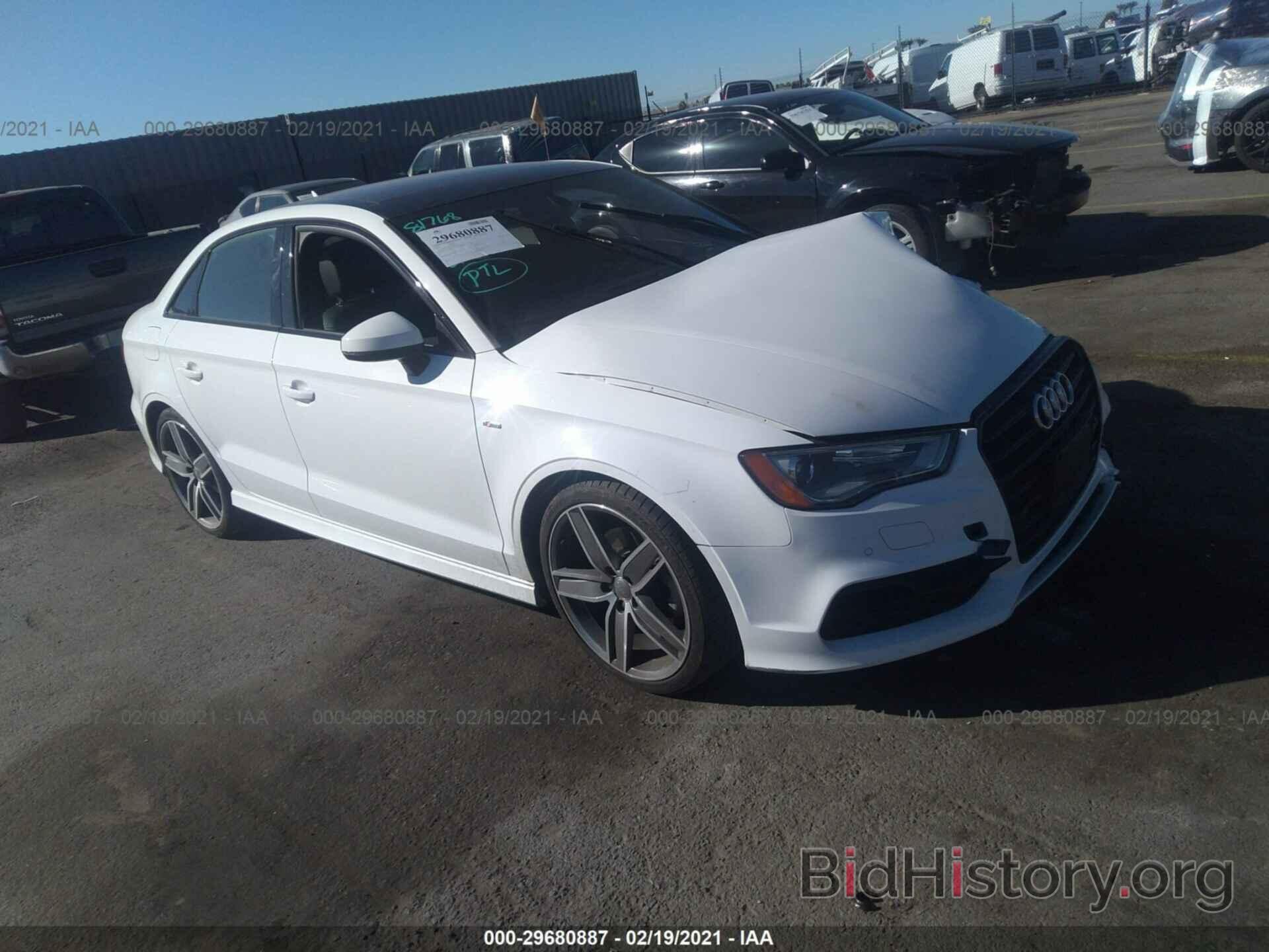 Photo WAUA7GFF1G1117818 - AUDI A3 2016