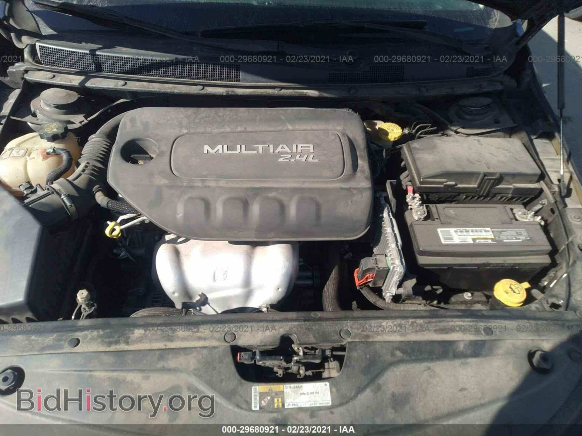2015 CHRYSLER 200 - VIN: 1C3CCCCB7FN655856 - Photo 10