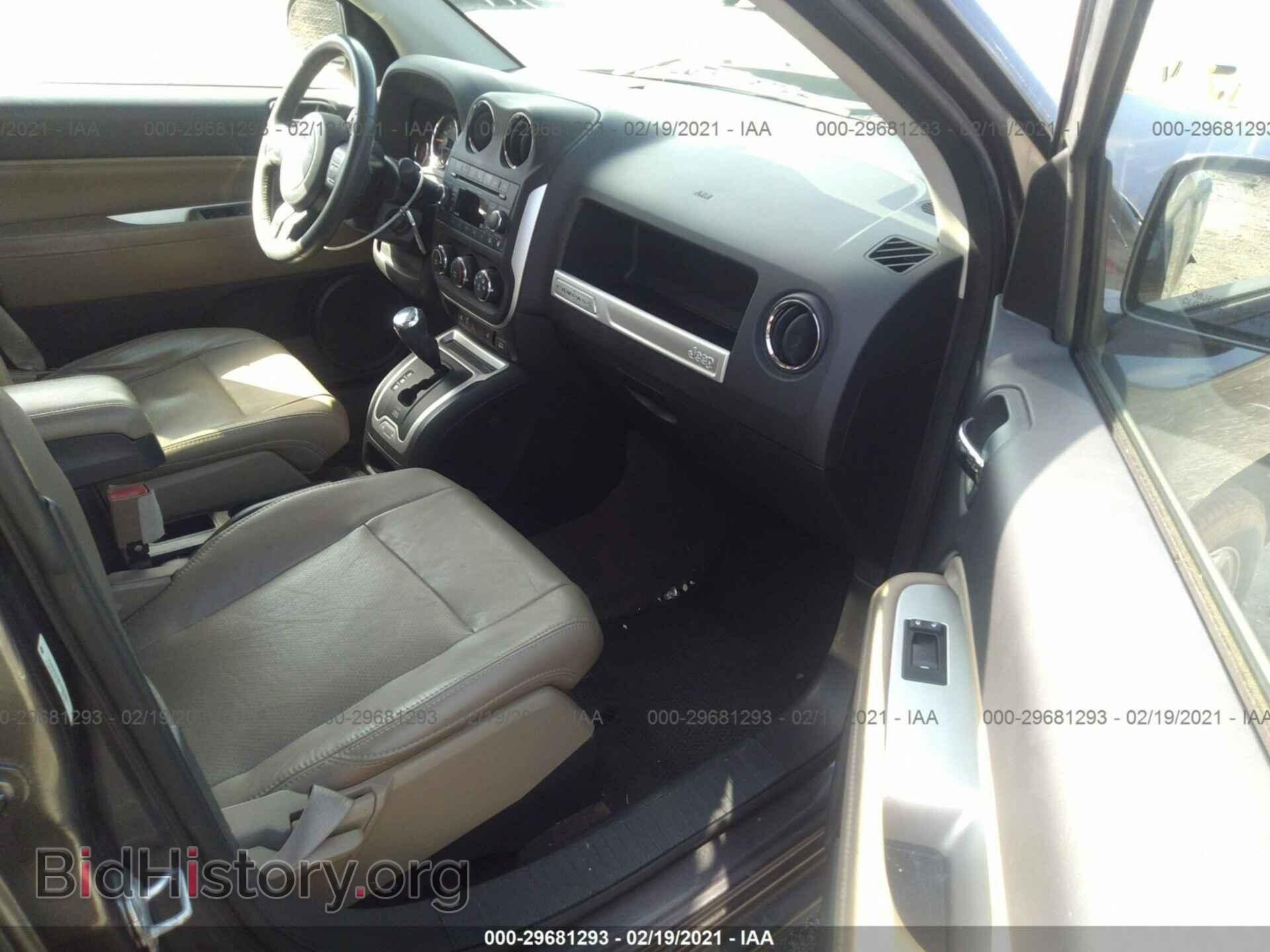 2014 JEEP COMPASS - VIN: 1C4NJCEA3ED786379 - Фото 5