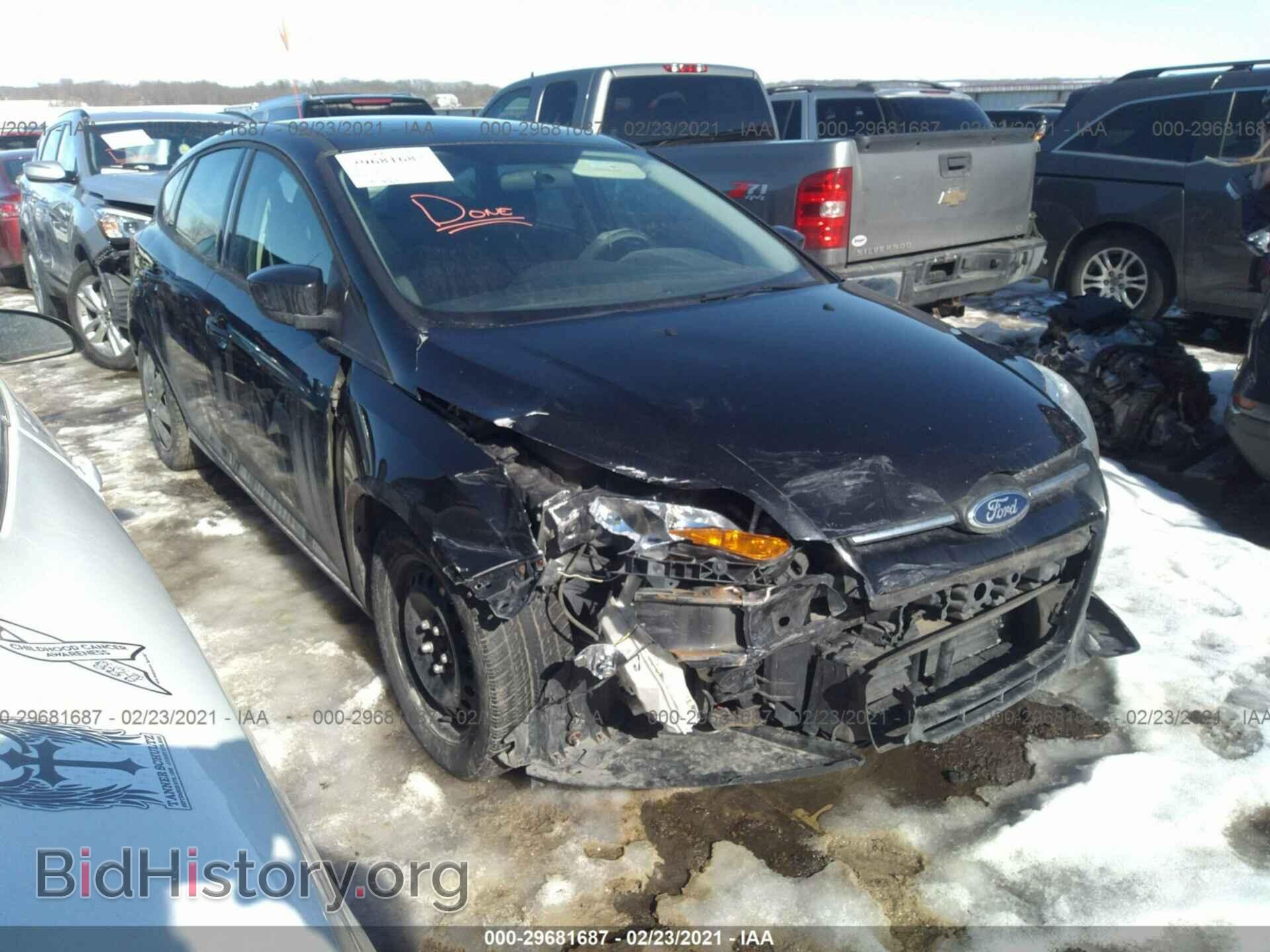 Фотография 1FAHP3K27CL400497 - FORD FOCUS 2012