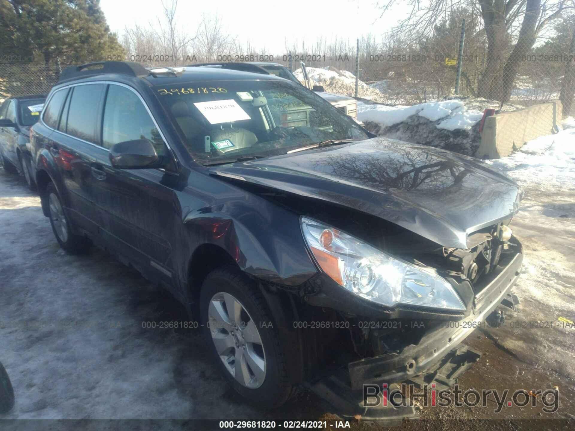 Photo 4S4BRCKC9B3436284 - SUBARU OUTBACK 2011