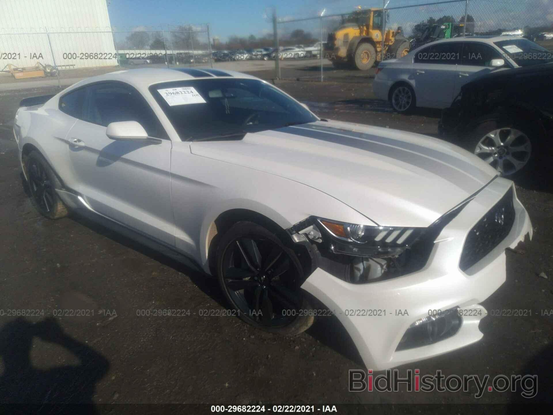 Photo 1FA6P8TH6H5305366 - FORD MUSTANG 2017
