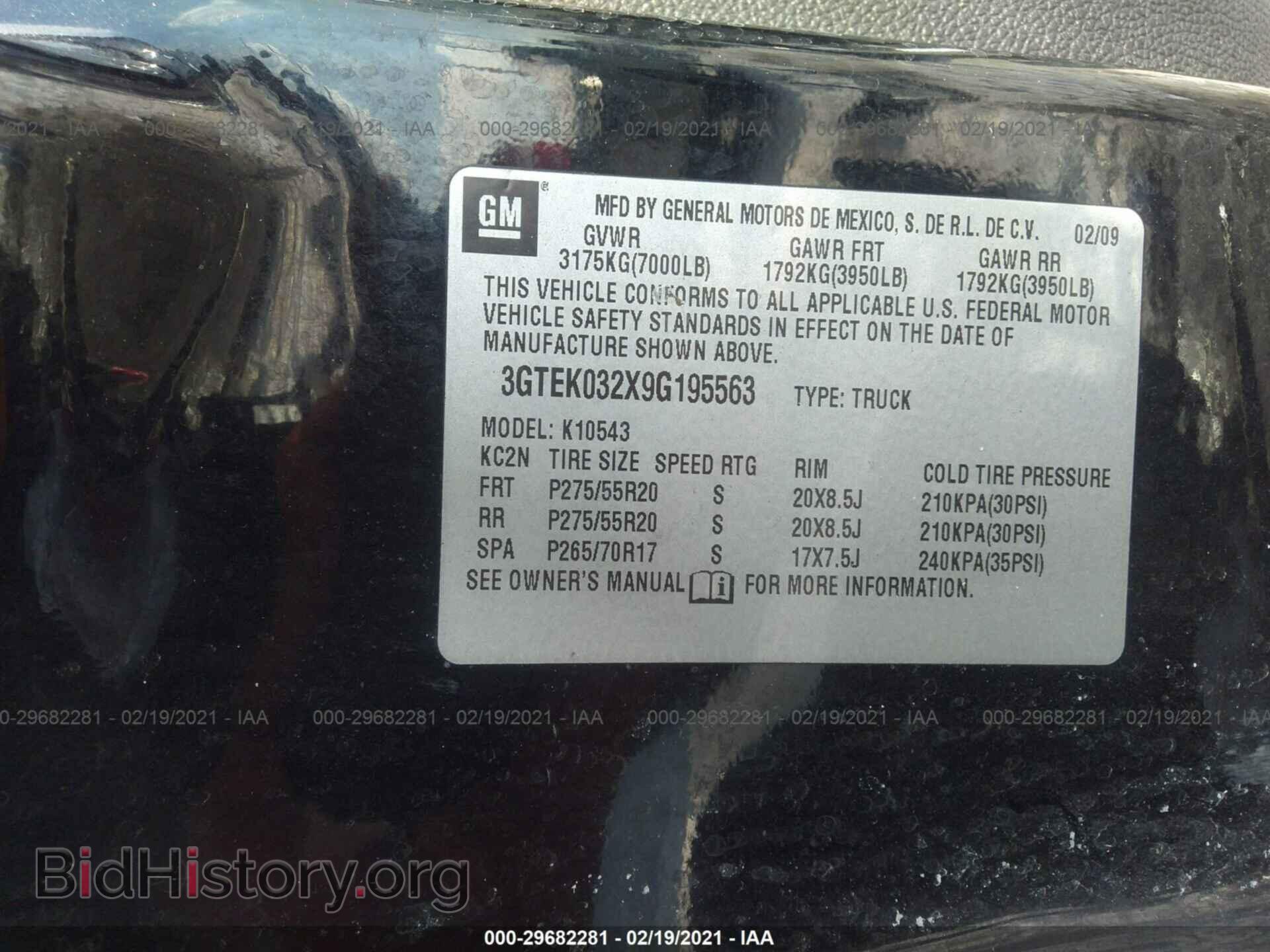 2009 GMC SIERRA - VIN: 3GTEK032X9G195563 - Photo 9