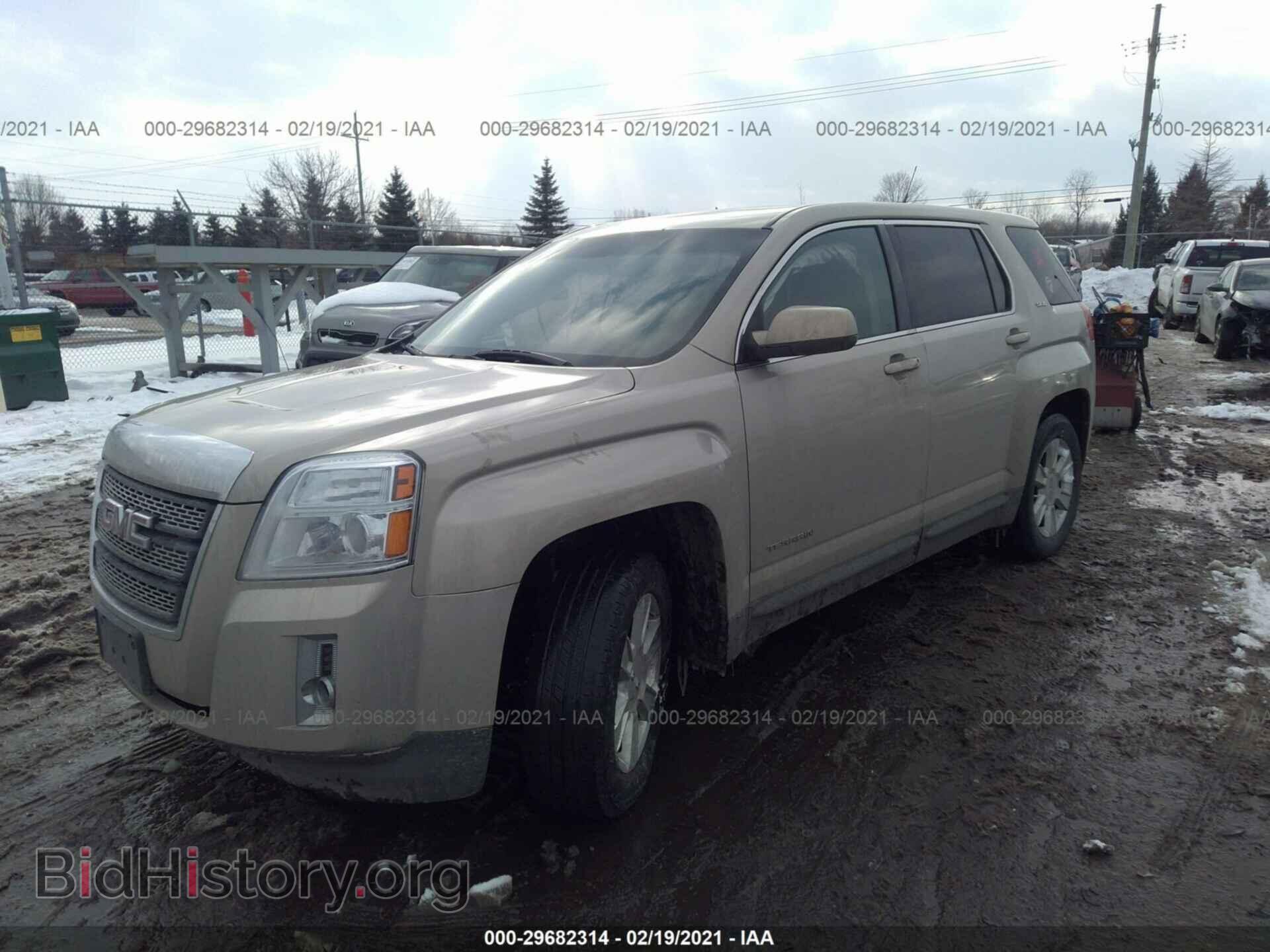 2011 GMC TERRAIN - VIN: 2CTALMEC8B6344096 - Фото 2