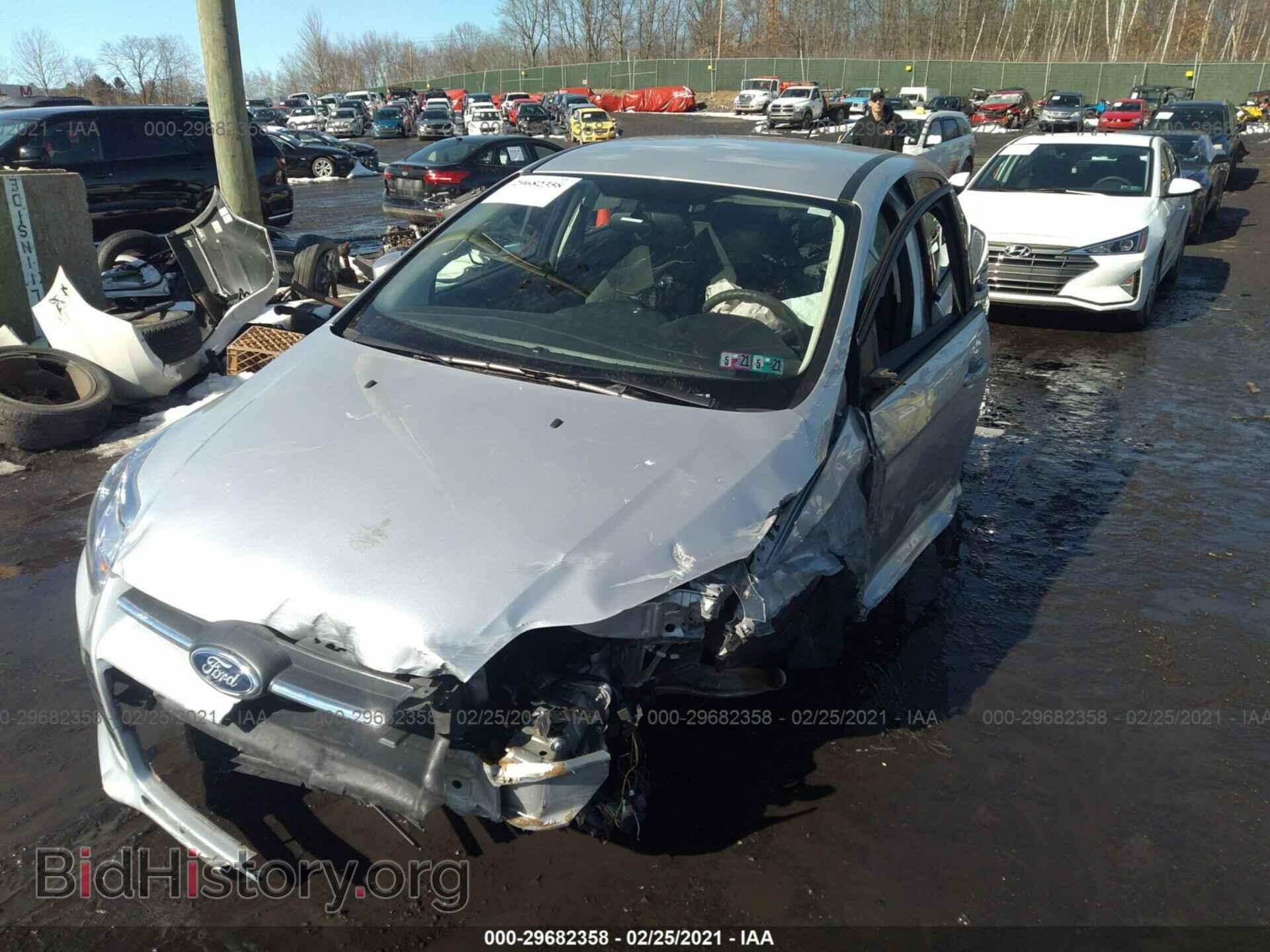 2014 FORD FOCUS - VIN: 1FADP3F29EL457327 - Фото 2