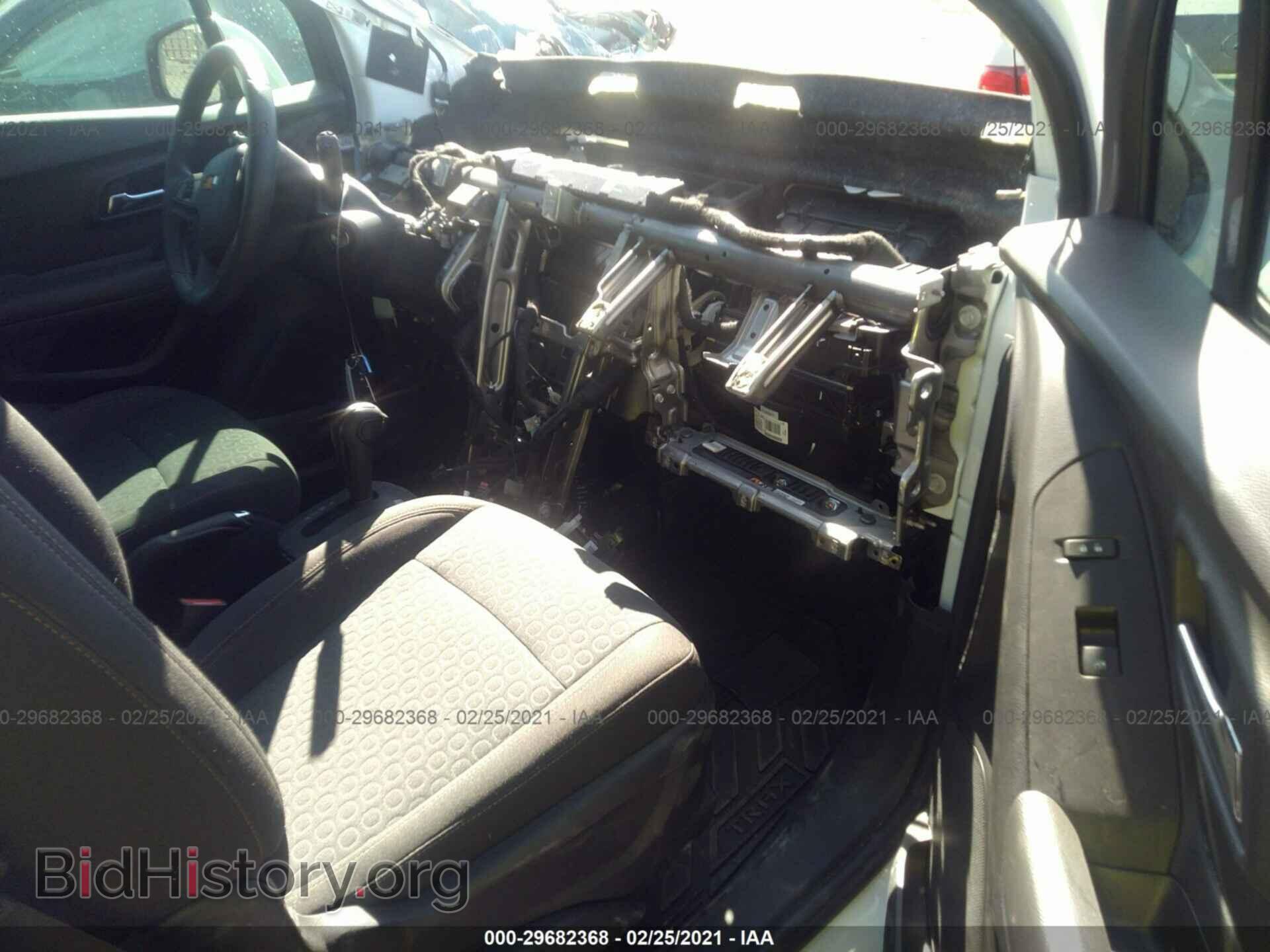 2020 CHEVROLET TRAX - VIN: KL7CJKSB5LB062620 - Photo 5