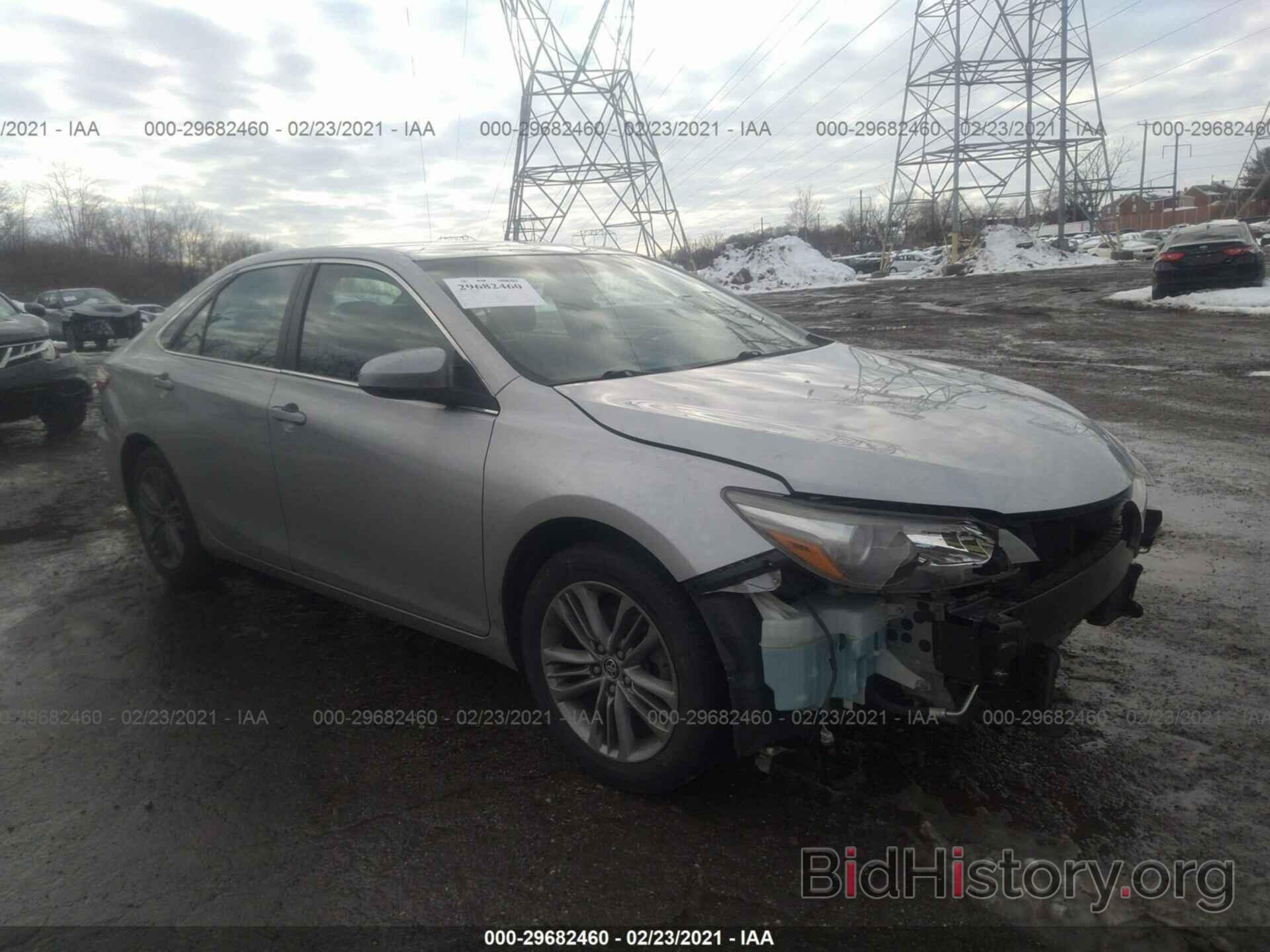 Photo 4T1BF1FK5FU957517 - TOYOTA CAMRY 2015