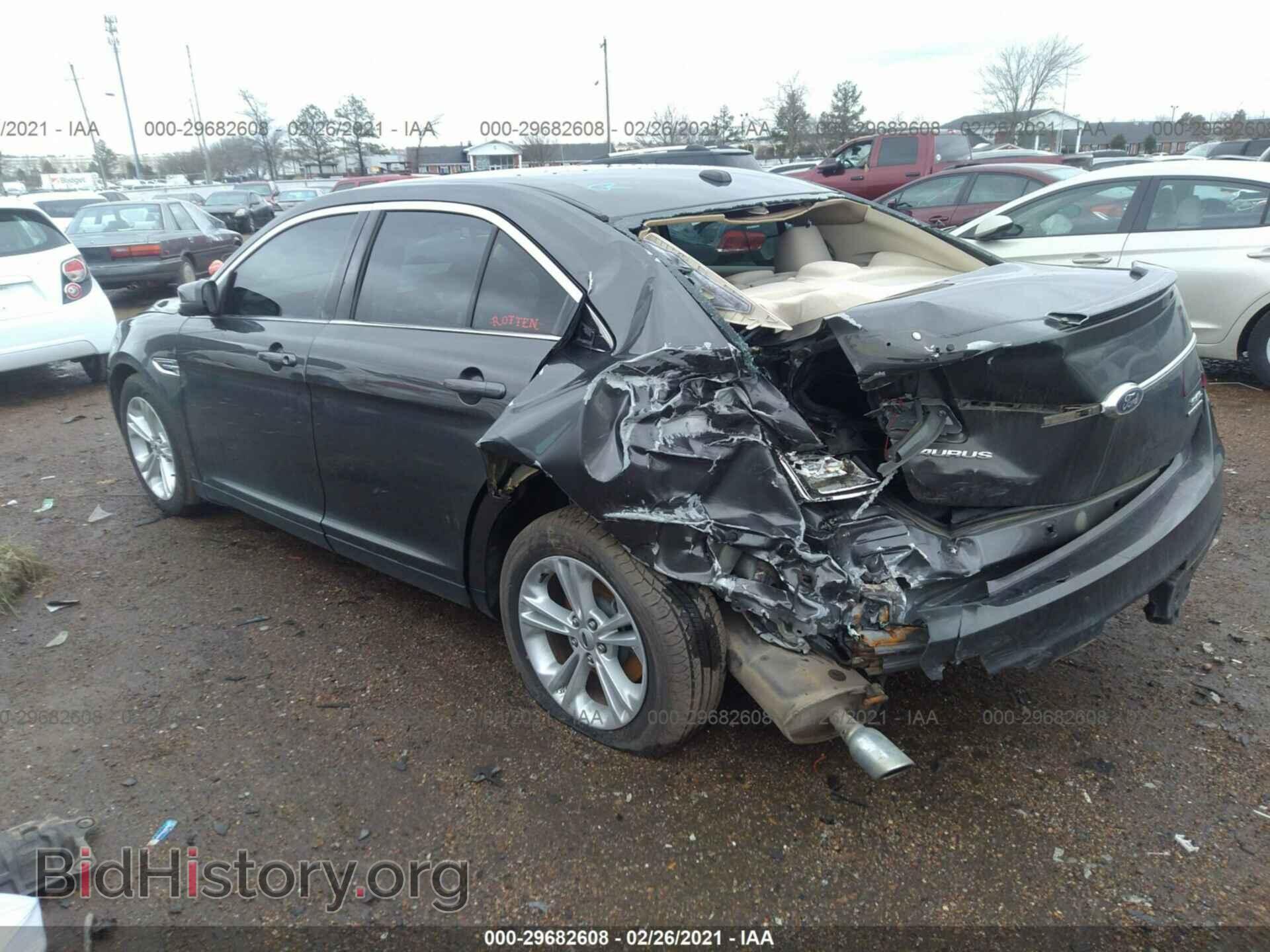 2017 FORD TAURUS - VIN: 1FAHP2E88HG142775 - Фото 3