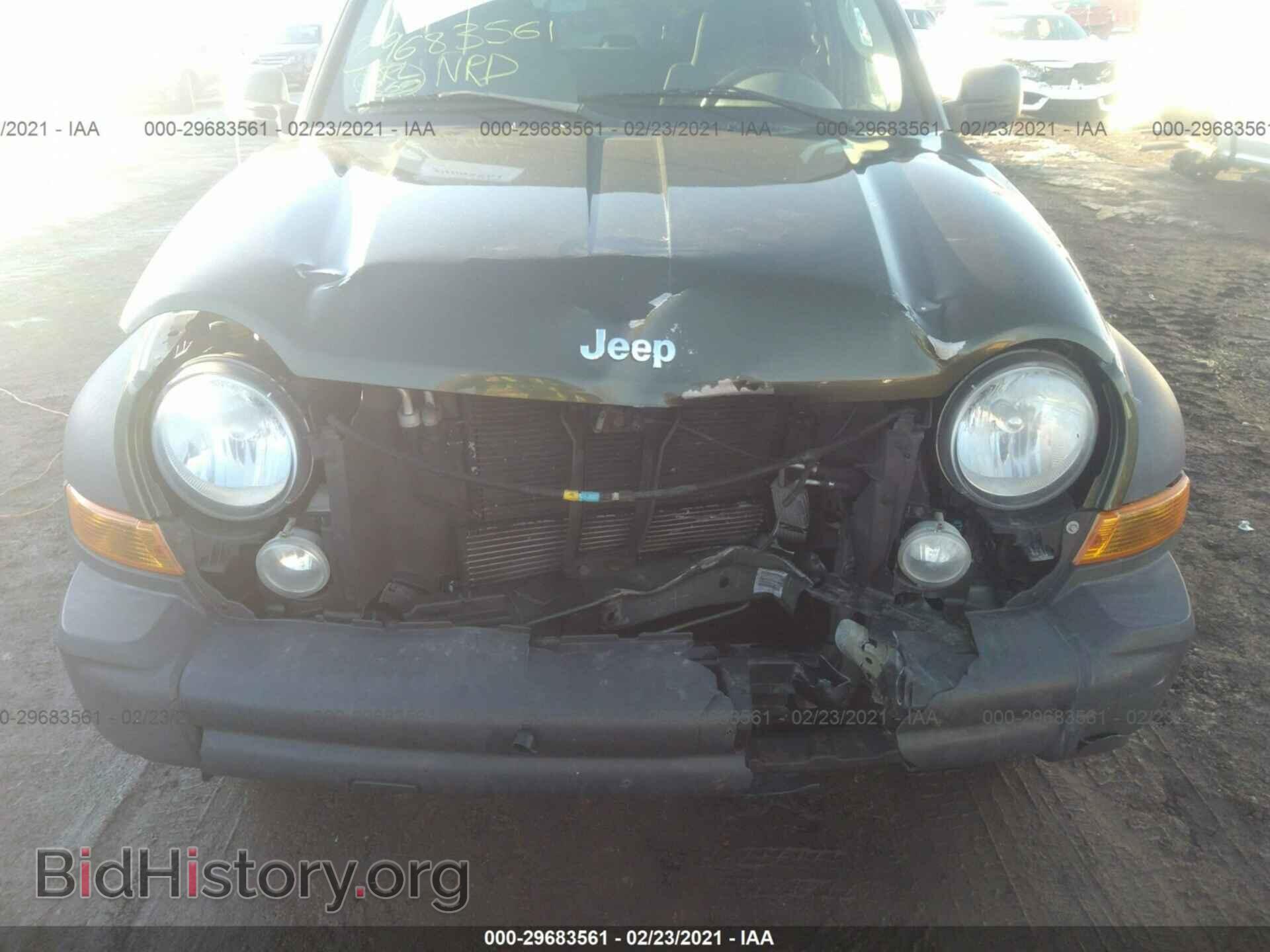2007 JEEP LIBERTY - VIN: 1J4GL48K87W672506 - Фото 6